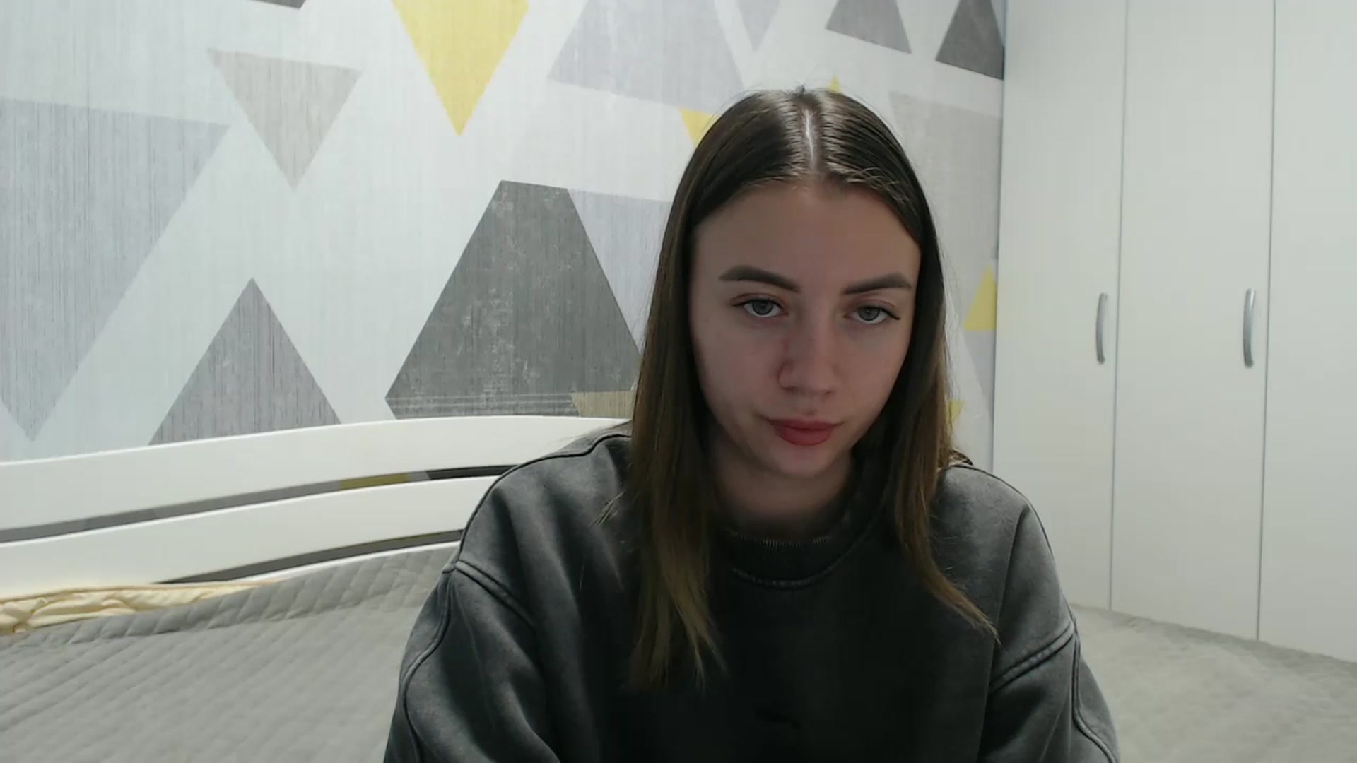 Gallery image thumbnail from Sulfate0's myfreecams stream on, 11/06/2025, 11:45 image 5 of 20