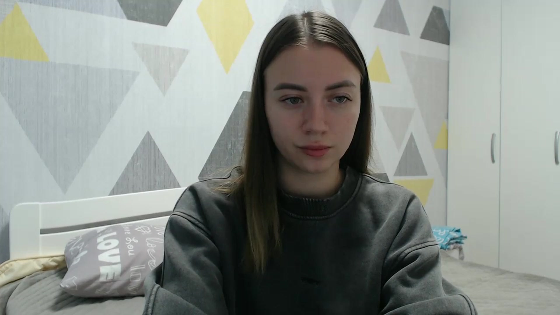 Gallery image thumbnail from Sulfate0's myfreecams stream on, 11/06/2025, 12:12 image 11 of 20