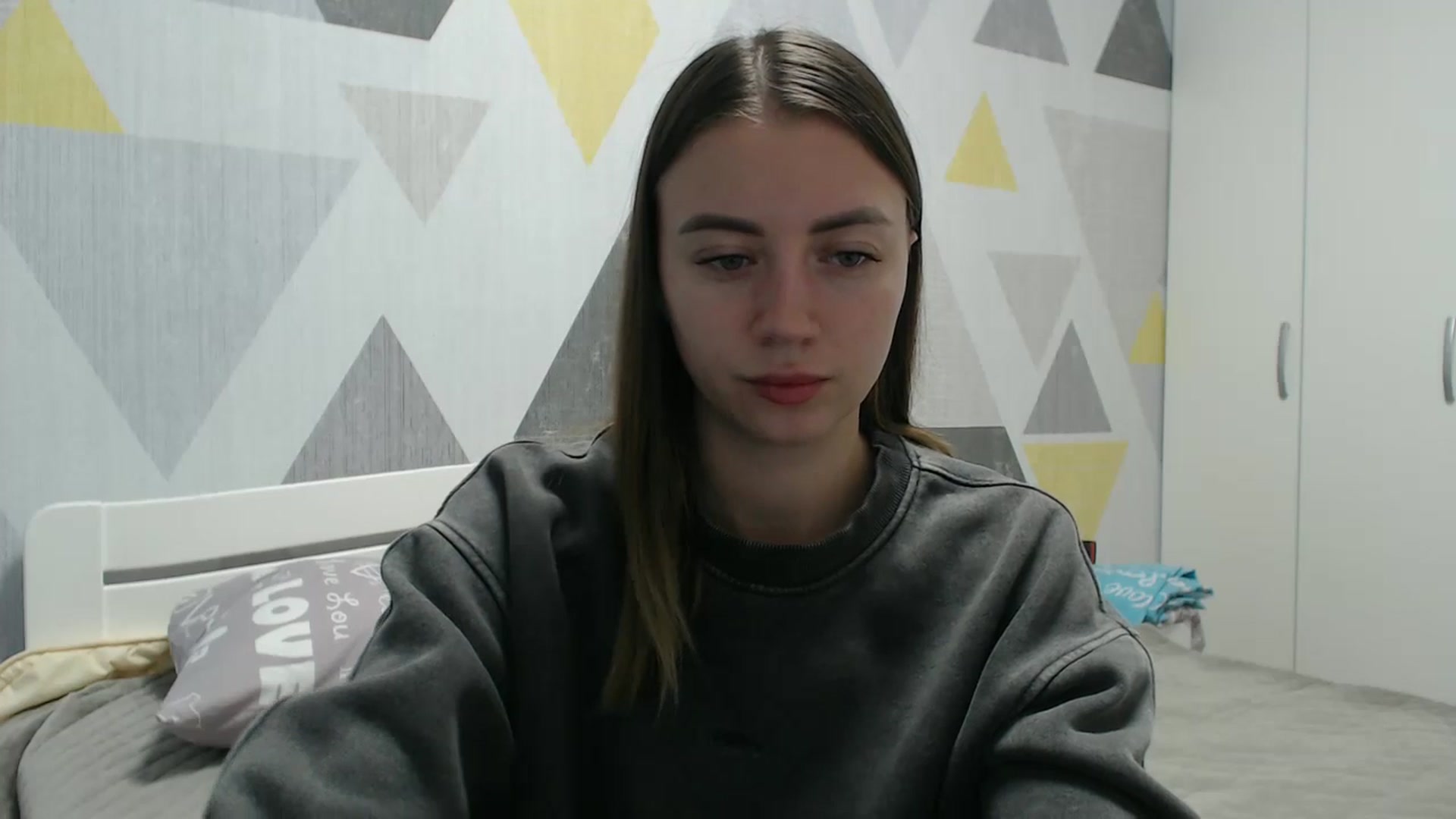 Gallery image thumbnail from Sulfate0's myfreecams stream on, 11/06/2025, 12:12 image 16 of 20