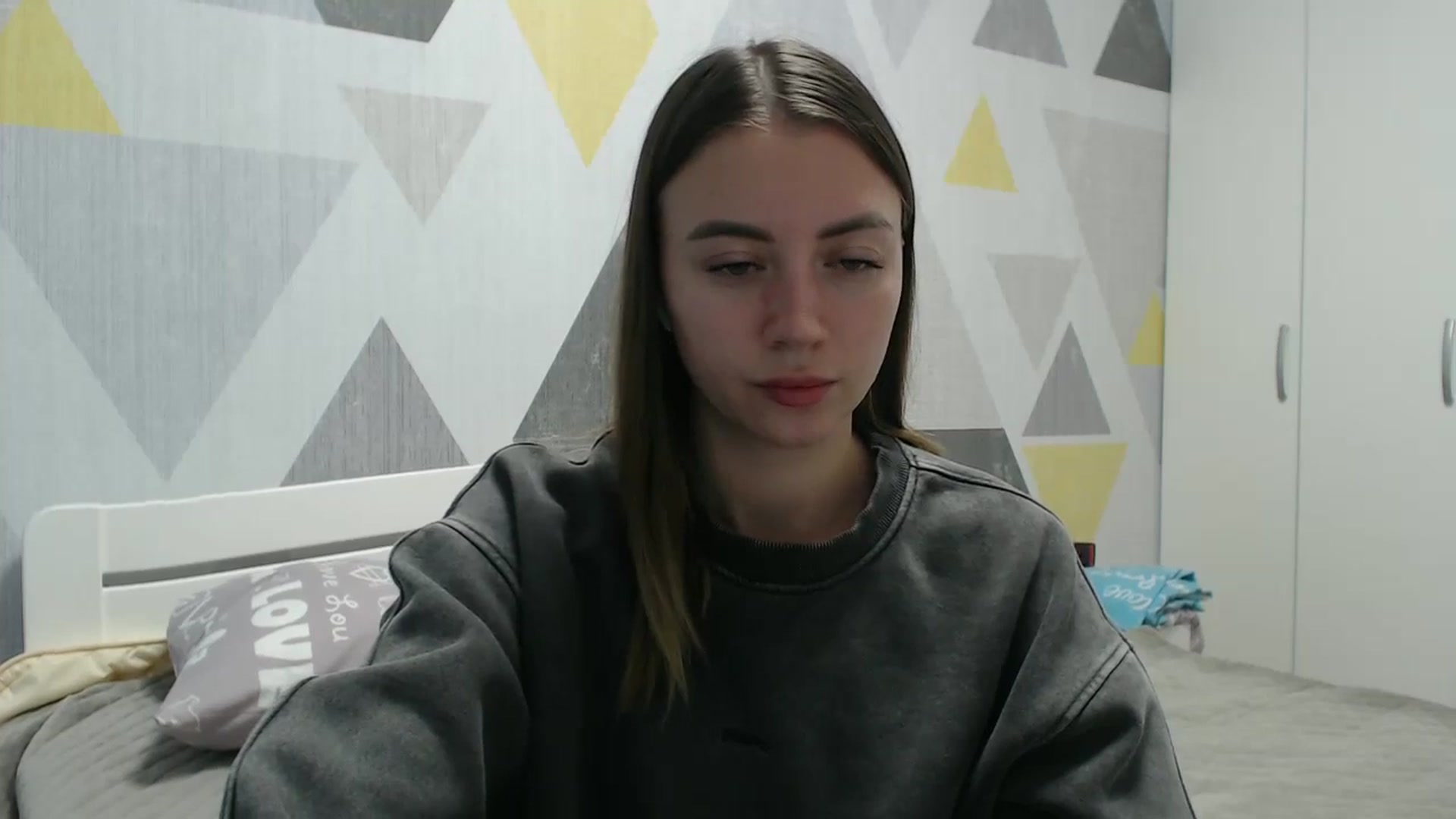 Gallery image thumbnail from Sulfate0's myfreecams stream on, 11/06/2025, 12:12 image 17 of 20