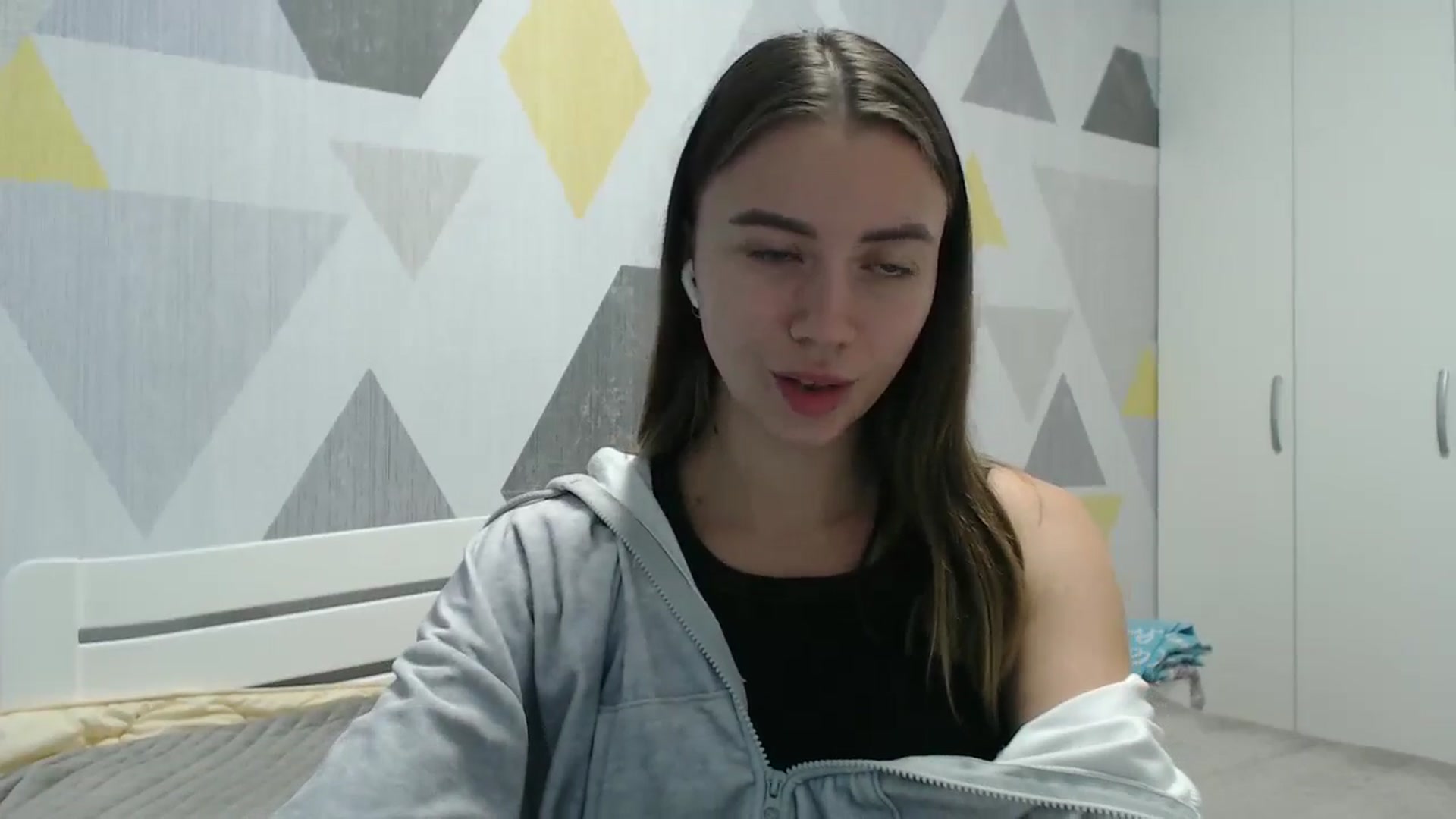 Gallery image thumbnail from Sulfate0's myfreecams stream on, 11/07/2025, 09:00 image 5 of 20