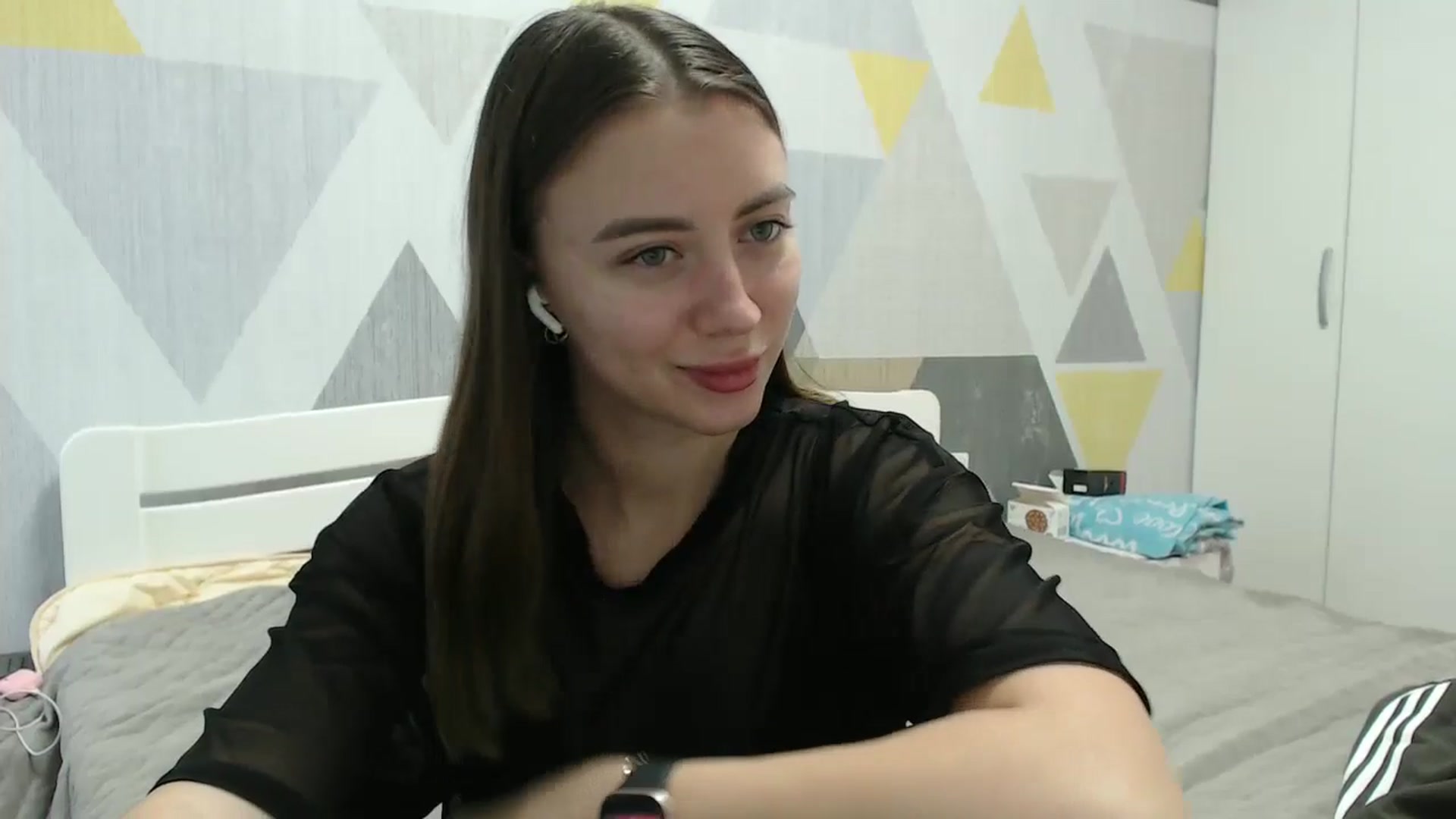 Gallery image thumbnail from Sulfate0's myfreecams stream on, 11/10/2025, 10:20 image 5 of 20