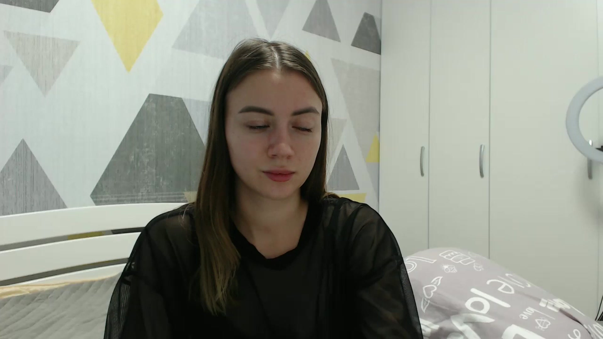 Gallery image thumbnail from Sulfate0's myfreecams stream on, 11/10/2025, 11:21 image 10 of 20