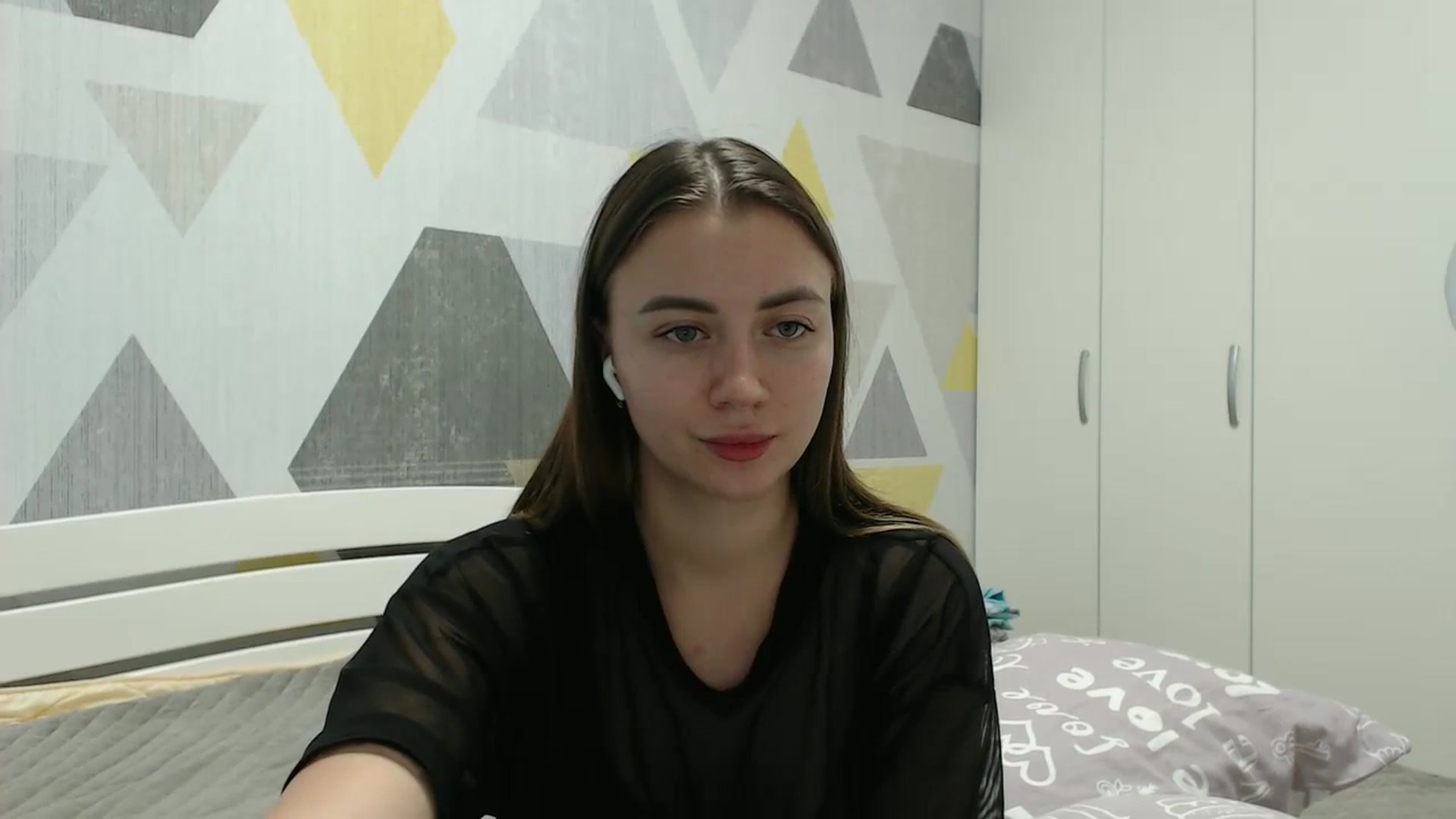 Gallery image thumbnail from Sulfate0's myfreecams stream on, 11/10/2025, 11:48 image 11 of 20