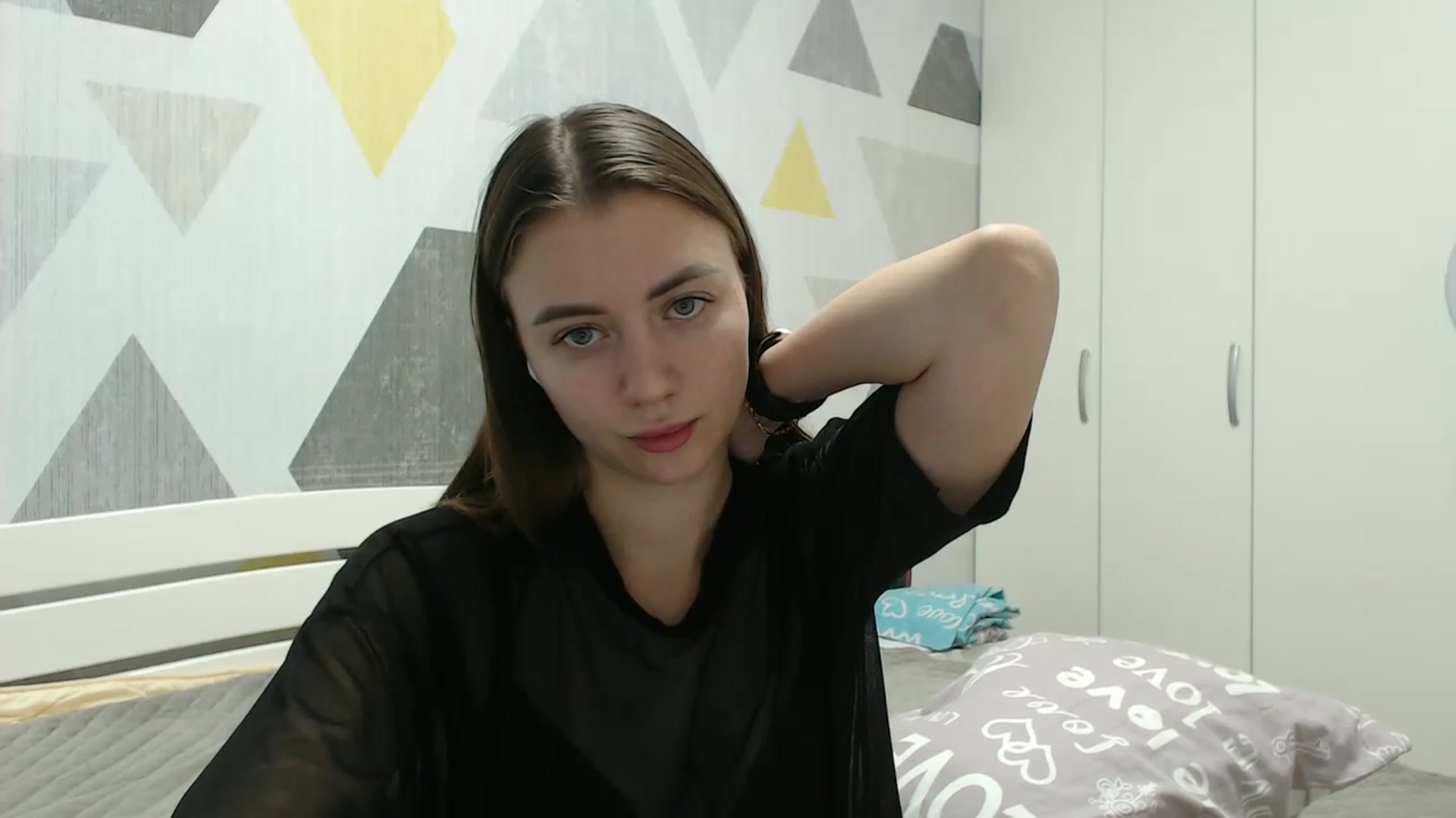 Gallery image thumbnail from Sulfate0's myfreecams stream on, 11/10/2025, 11:48 image 12 of 20