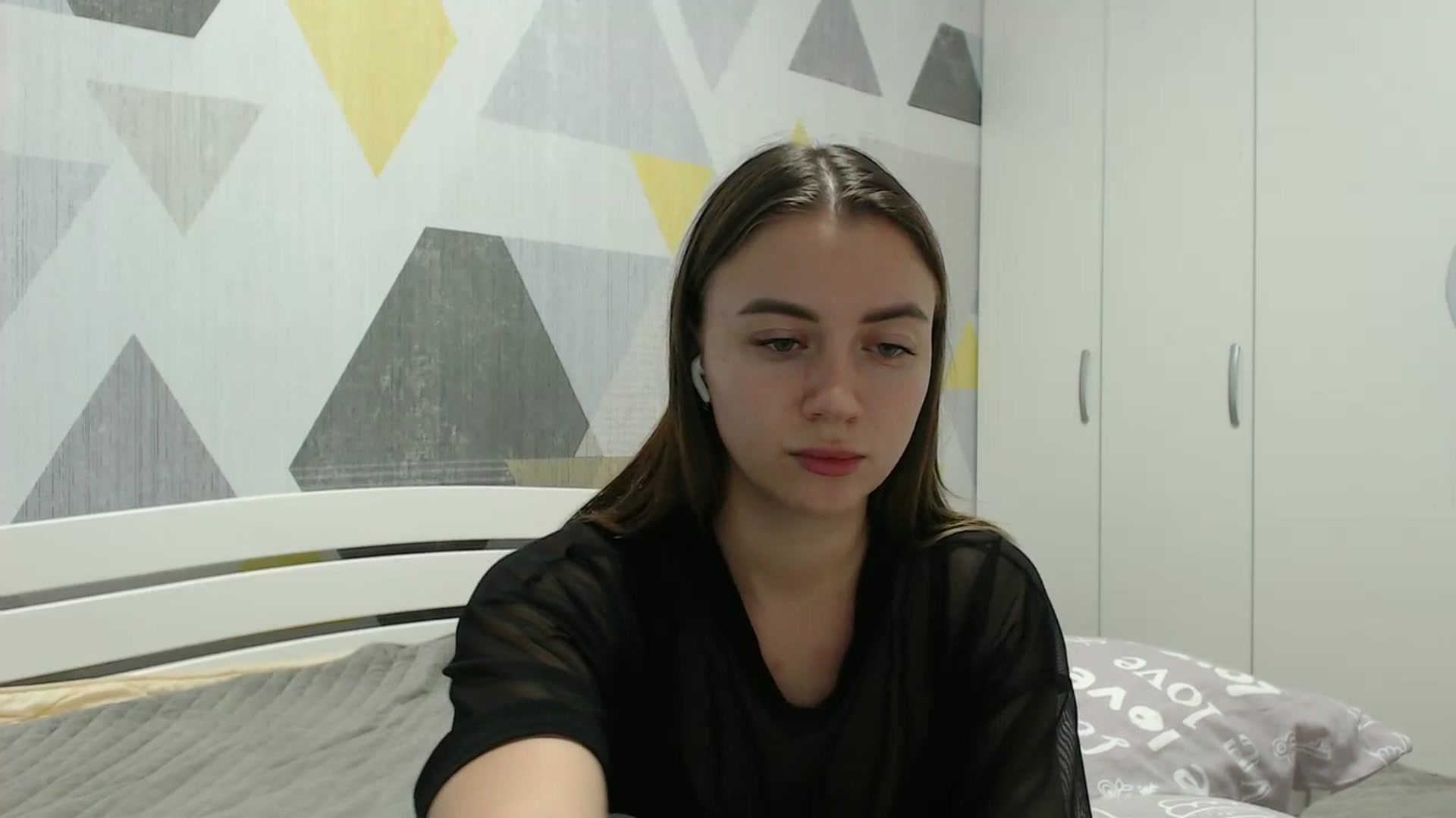 Gallery image thumbnail from Sulfate0's myfreecams stream on, 11/10/2025, 11:48 image 10 of 20