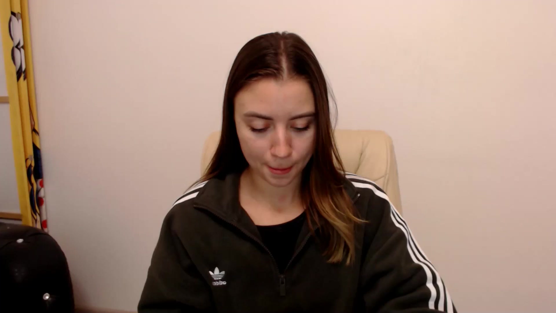 Gallery image thumbnail from Sulfate0's myfreecams stream on, 11/11/2025, 16:16 image 1 of 20
