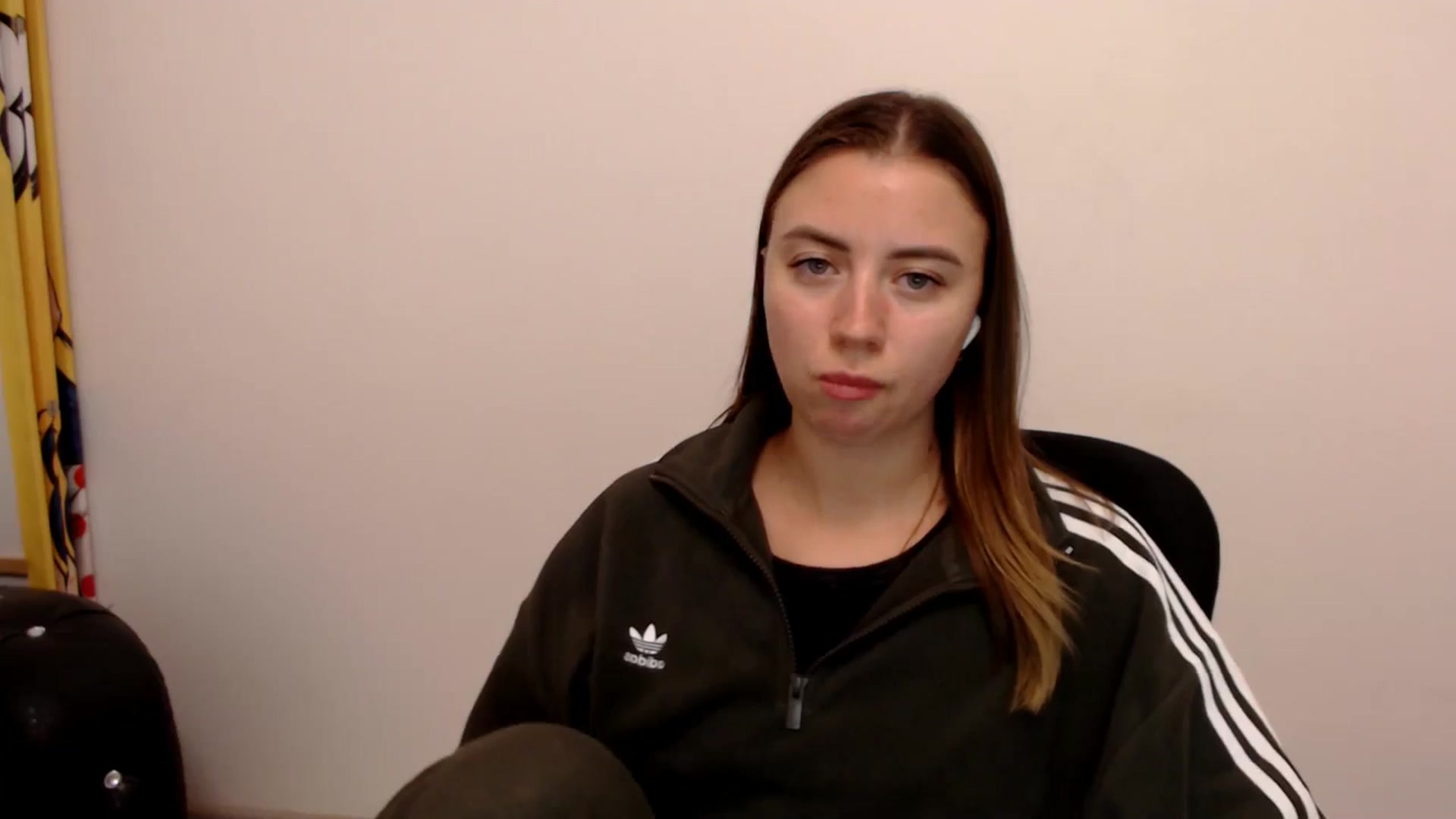 Gallery image thumbnail from Sulfate0's myfreecams stream on, 11/11/2025, 16:42 image 19 of 20