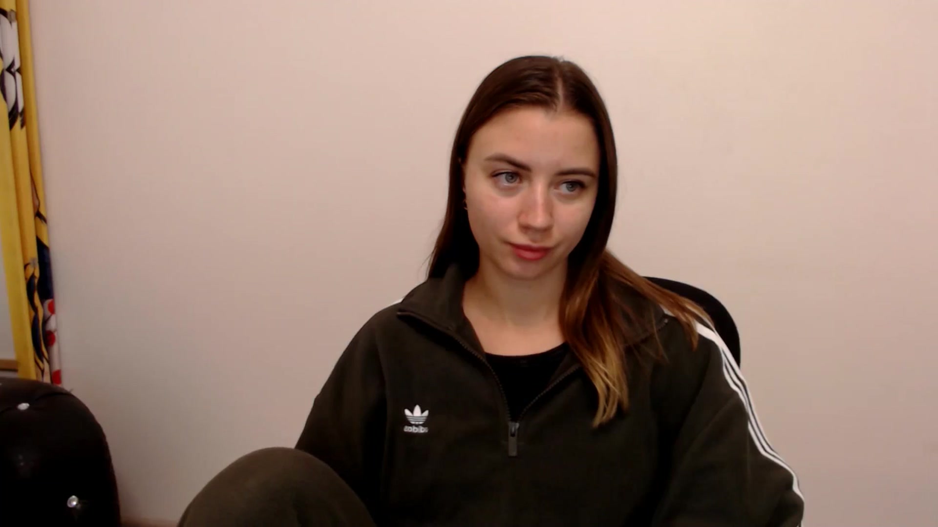 Gallery image thumbnail from Sulfate0's myfreecams stream on, 11/11/2025, 16:42 image 11 of 20