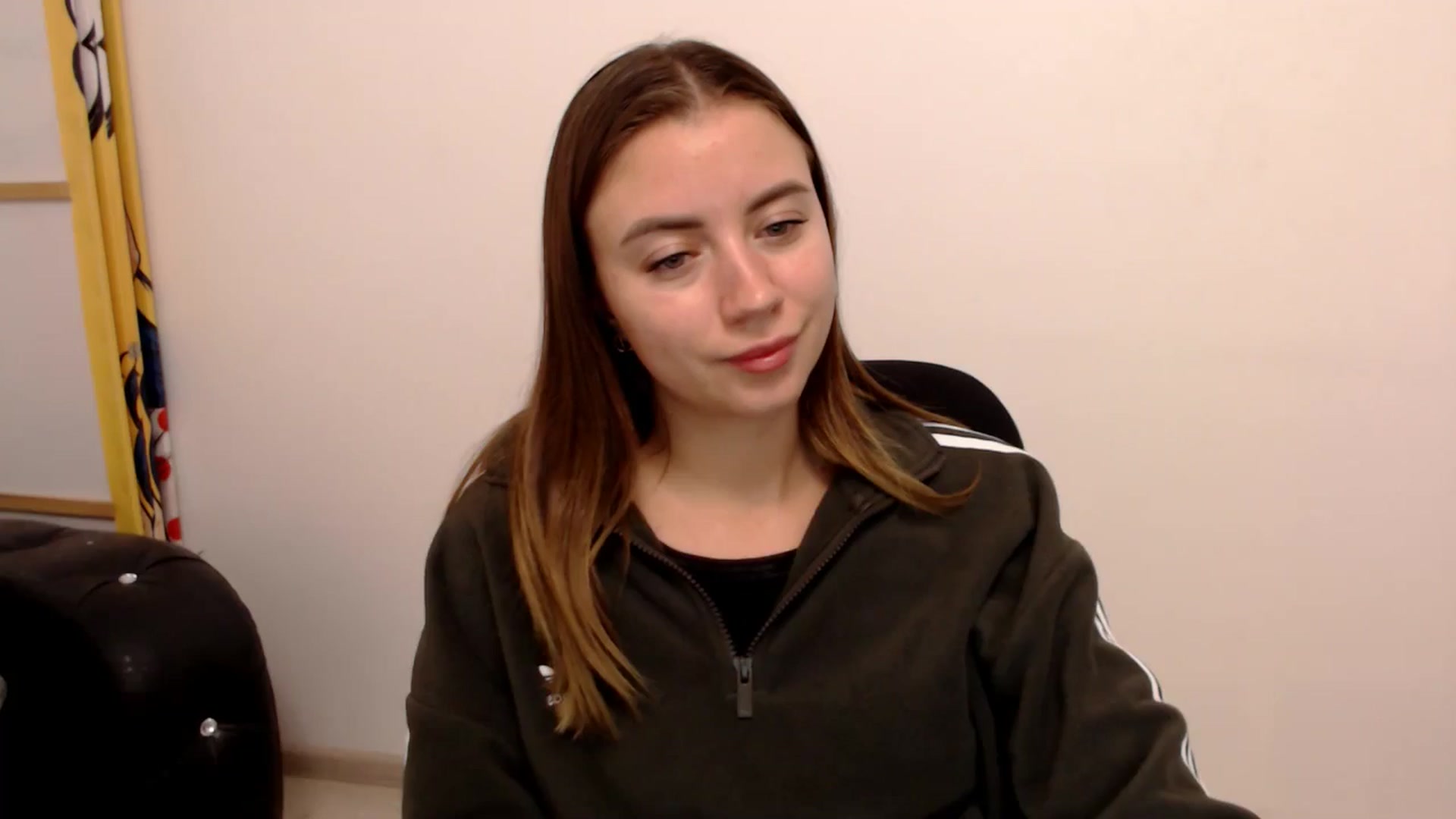 Gallery image thumbnail from Sulfate0's myfreecams stream on, 11/11/2025, 19:04 image 11 of 20