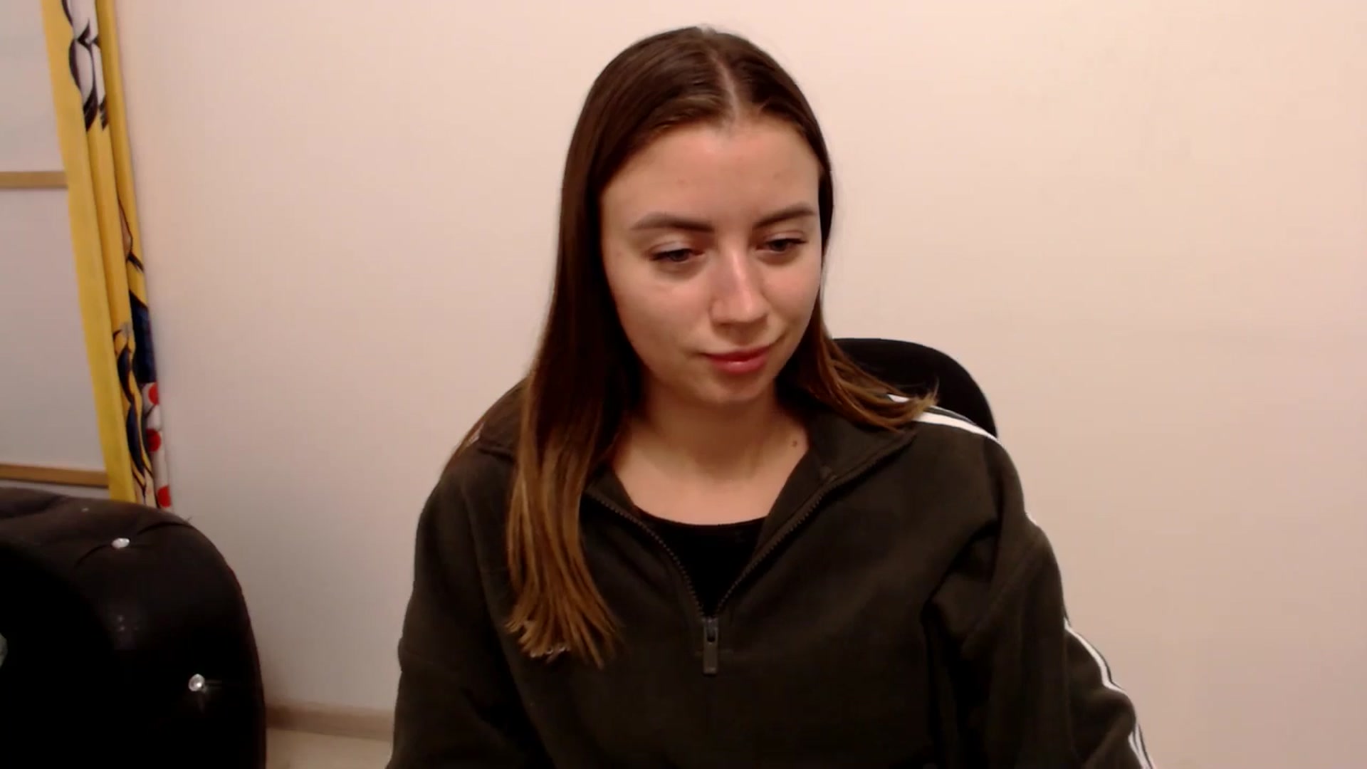 Gallery image thumbnail from Sulfate0's myfreecams stream on, 11/11/2025, 19:04 image 7 of 20