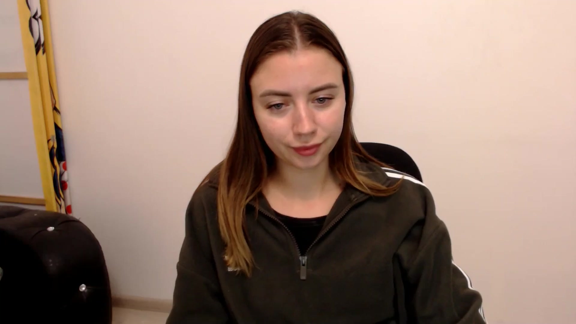 Gallery image thumbnail from Sulfate0's myfreecams stream on, 11/11/2025, 19:04 image 9 of 20
