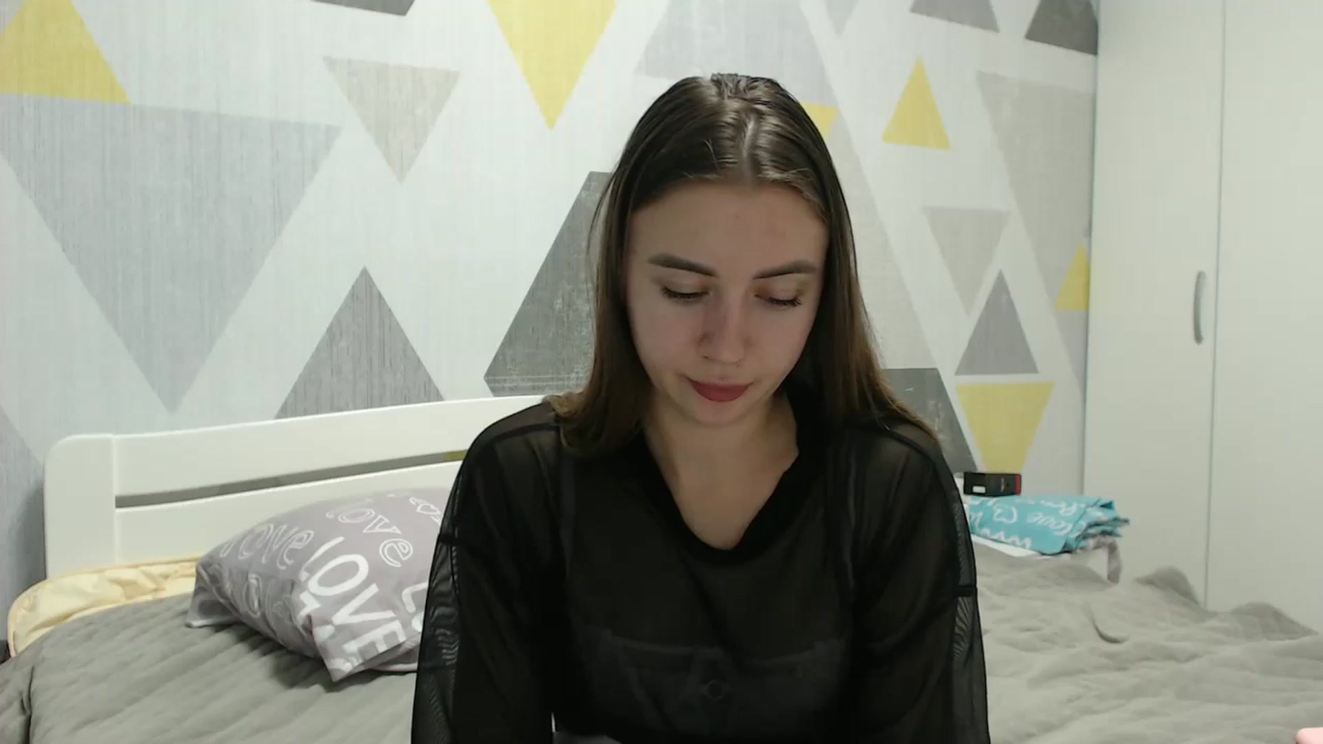 Gallery image thumbnail from Sulfate0's myfreecams stream on, 11/12/2025, 14:37 image 12 of 20