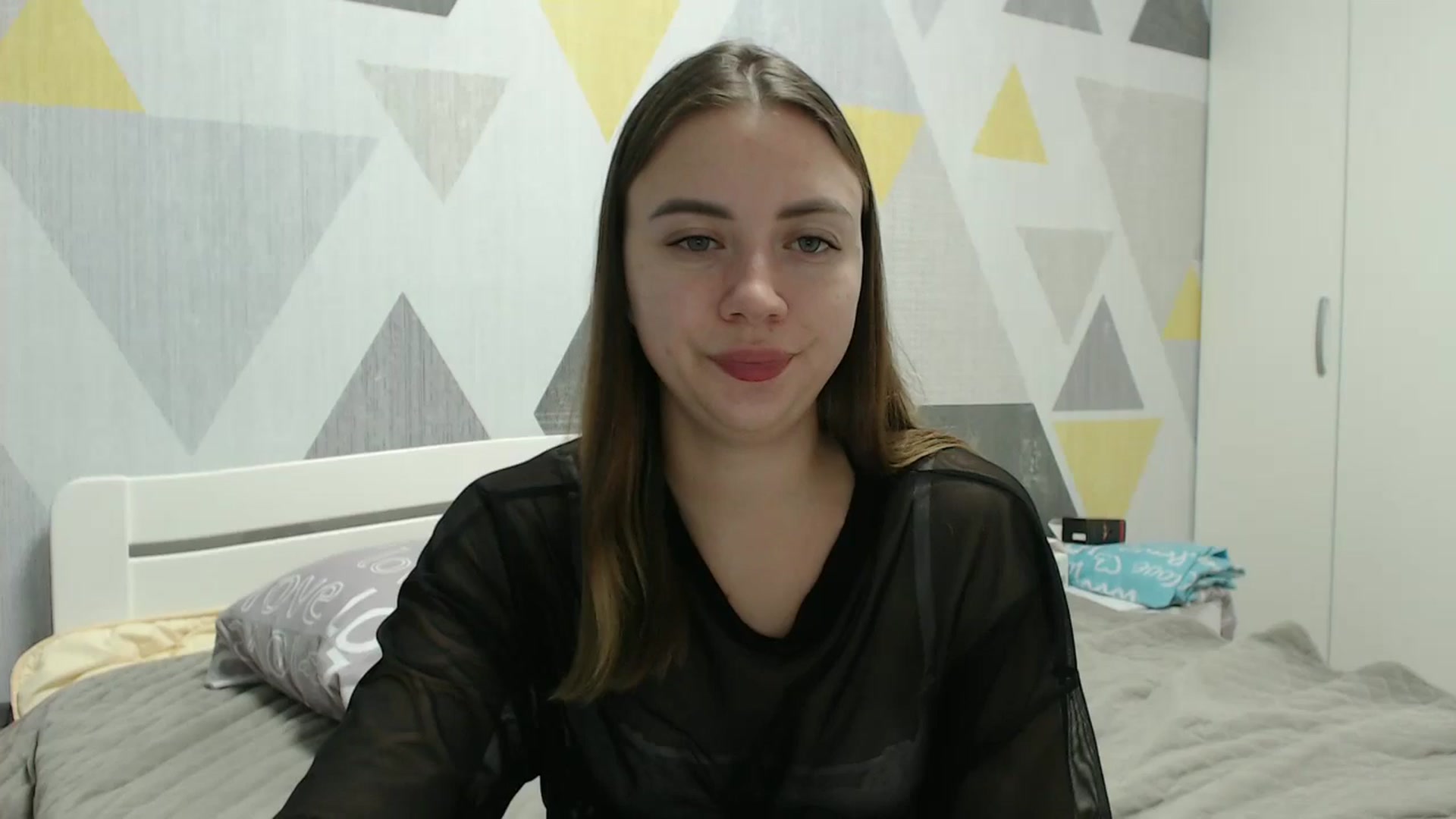 Gallery image thumbnail from Sulfate0's myfreecams stream on, 11/12/2025, 15:33 image 10 of 20
