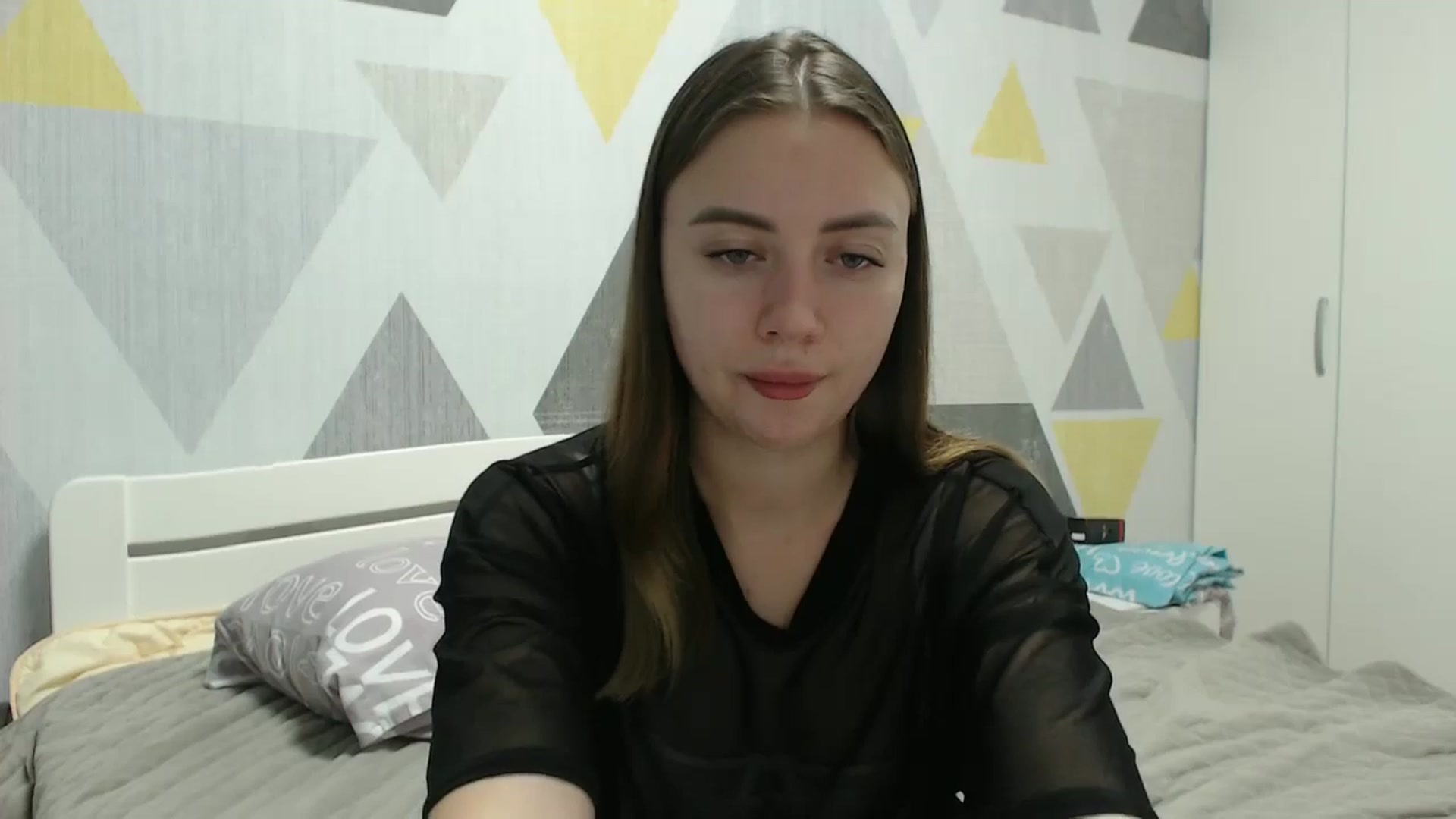 Gallery image thumbnail from Sulfate0's myfreecams stream on, 11/12/2025, 15:33 image 4 of 20