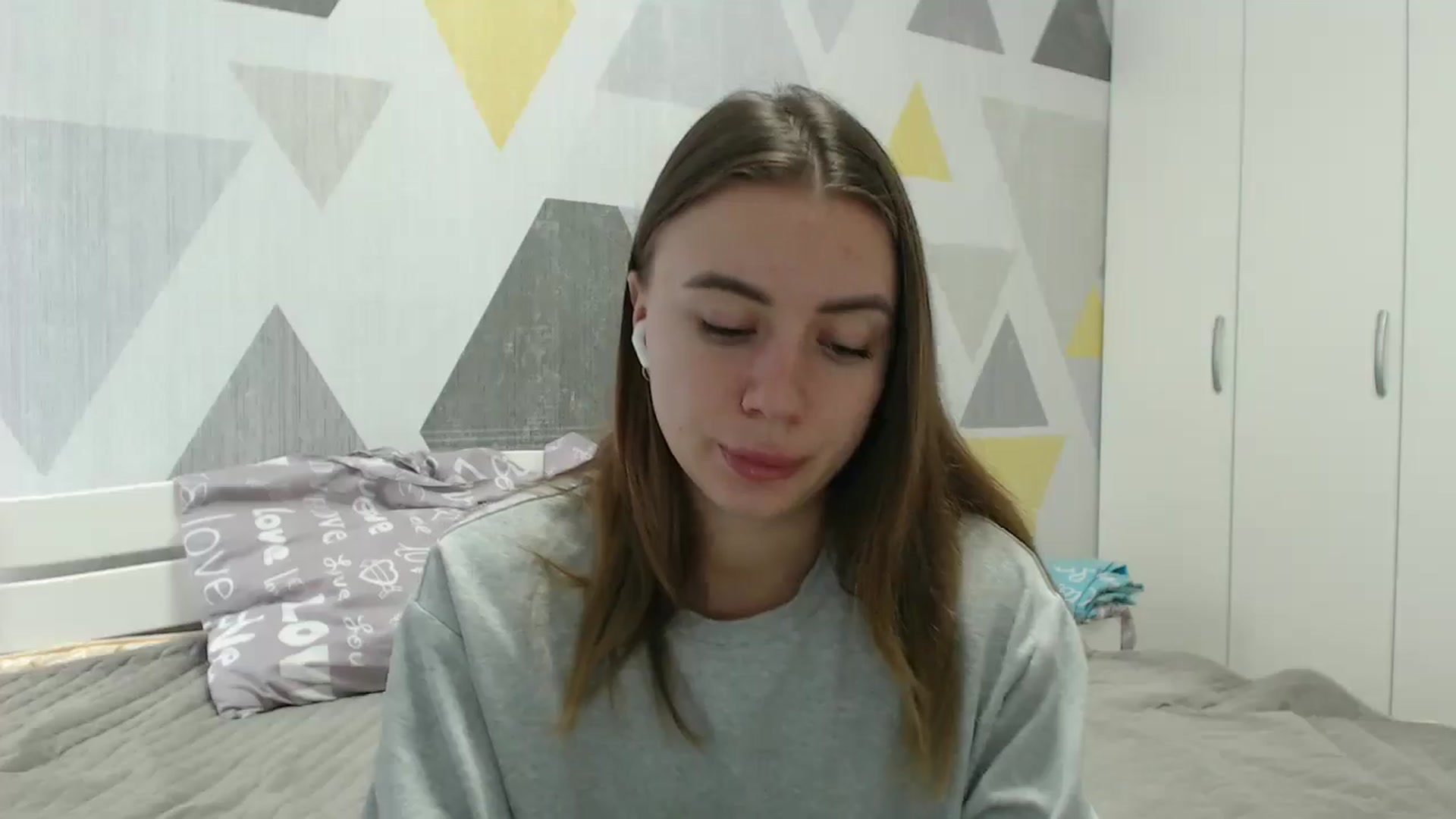 Gallery image thumbnail from Sulfate0's myfreecams stream on, 11/13/2025, 08:58 image 16 of 20