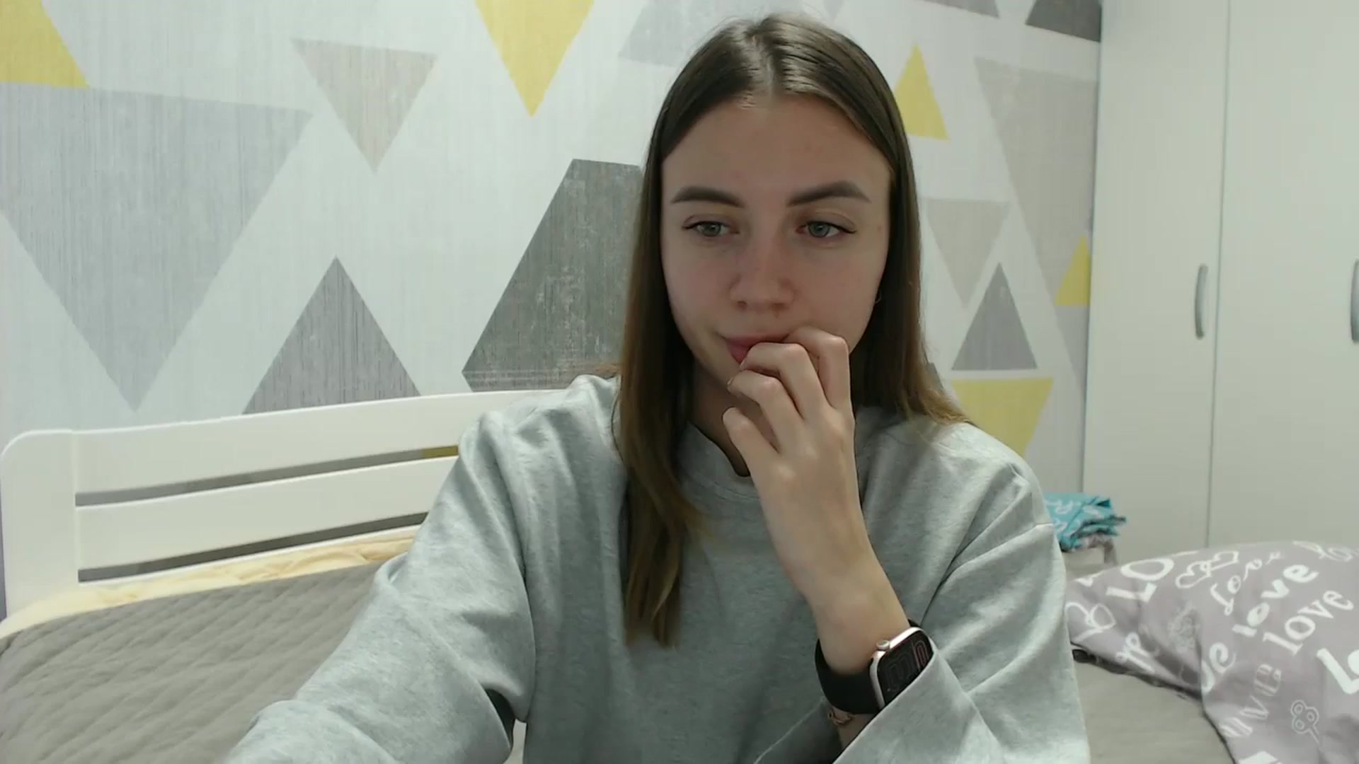 Gallery image thumbnail from Sulfate0's myfreecams stream on, 11/13/2025, 11:49 image 17 of 20