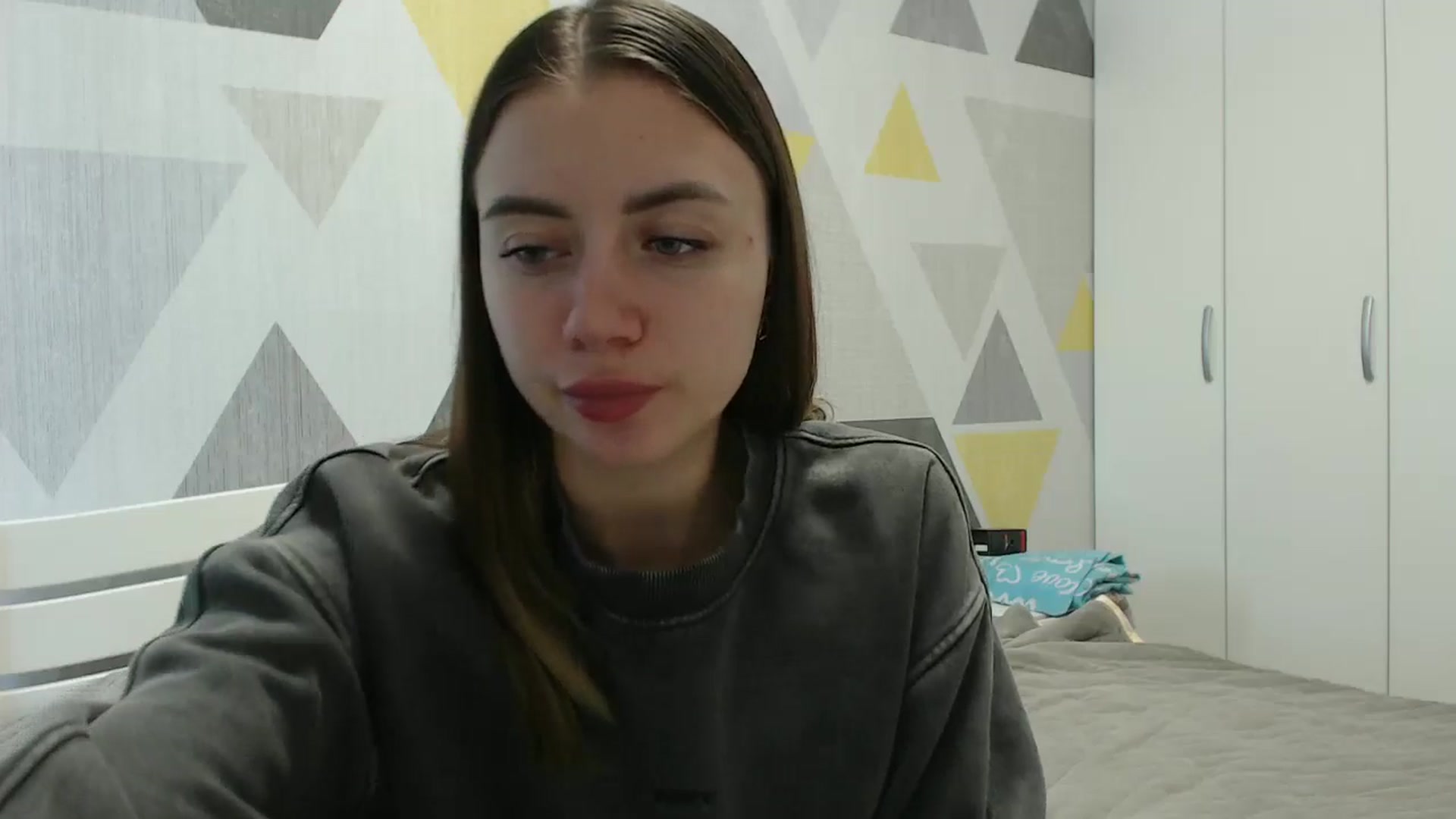 Gallery image thumbnail from Sulfate0's myfreecams stream on, 11/14/2025, 08:46 image 5 of 20