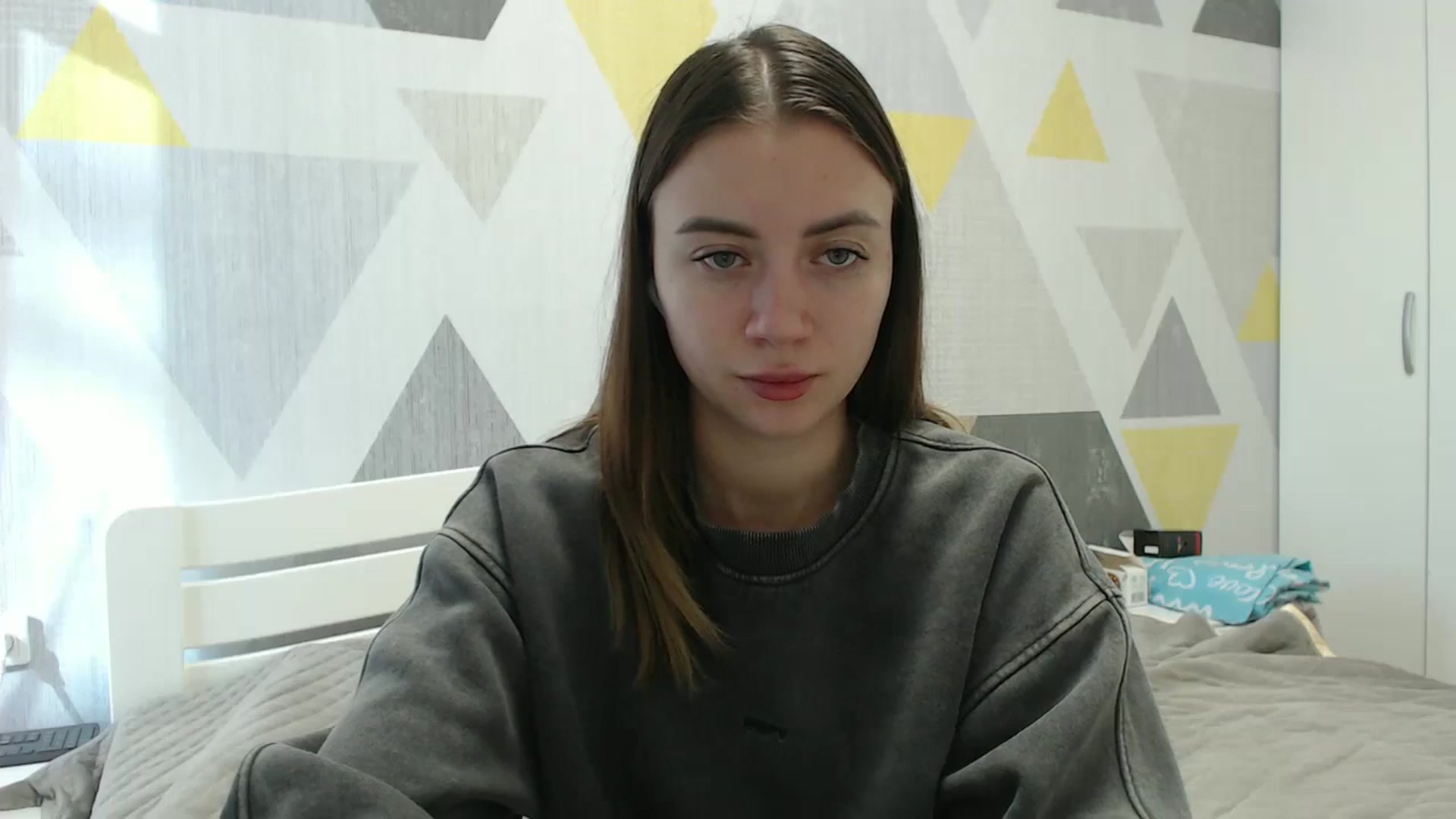 Gallery image thumbnail from Sulfate0's myfreecams stream on, 11/14/2025, 08:46 image 13 of 20