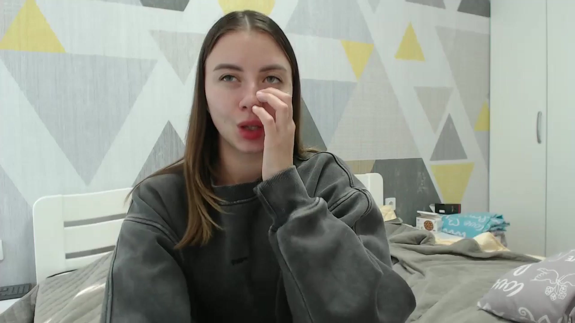 Gallery image thumbnail from Sulfate0's myfreecams stream on, 11/14/2025, 12:20 image 13 of 20
