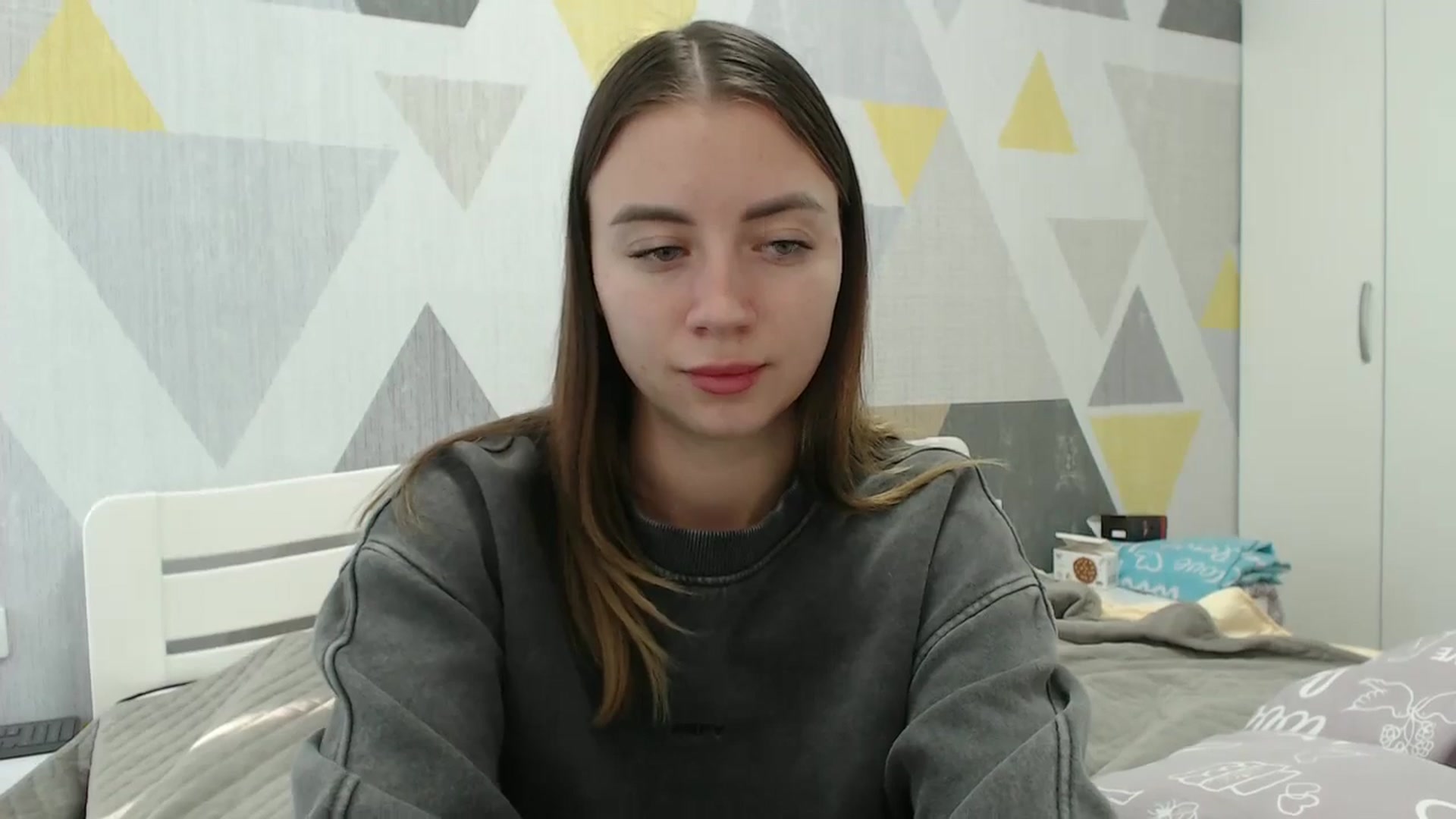 Gallery image thumbnail from Sulfate0's myfreecams stream on, 11/14/2025, 12:20 image 15 of 20