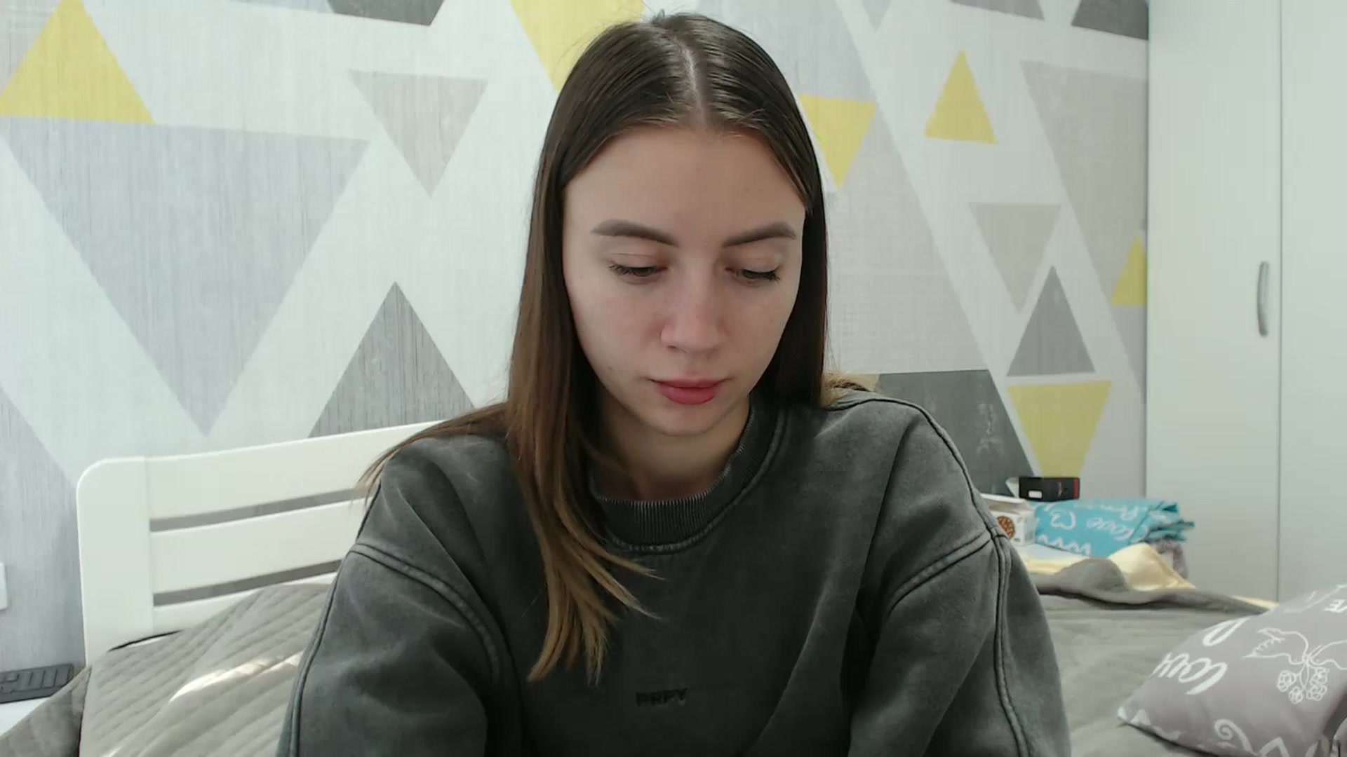 Gallery image thumbnail from Sulfate0's myfreecams stream on, 11/14/2025, 12:20 image 12 of 20