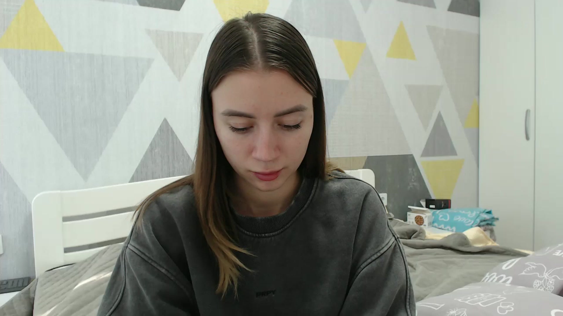 Gallery image thumbnail from Sulfate0's myfreecams stream on, 11/14/2025, 12:20 image 14 of 20