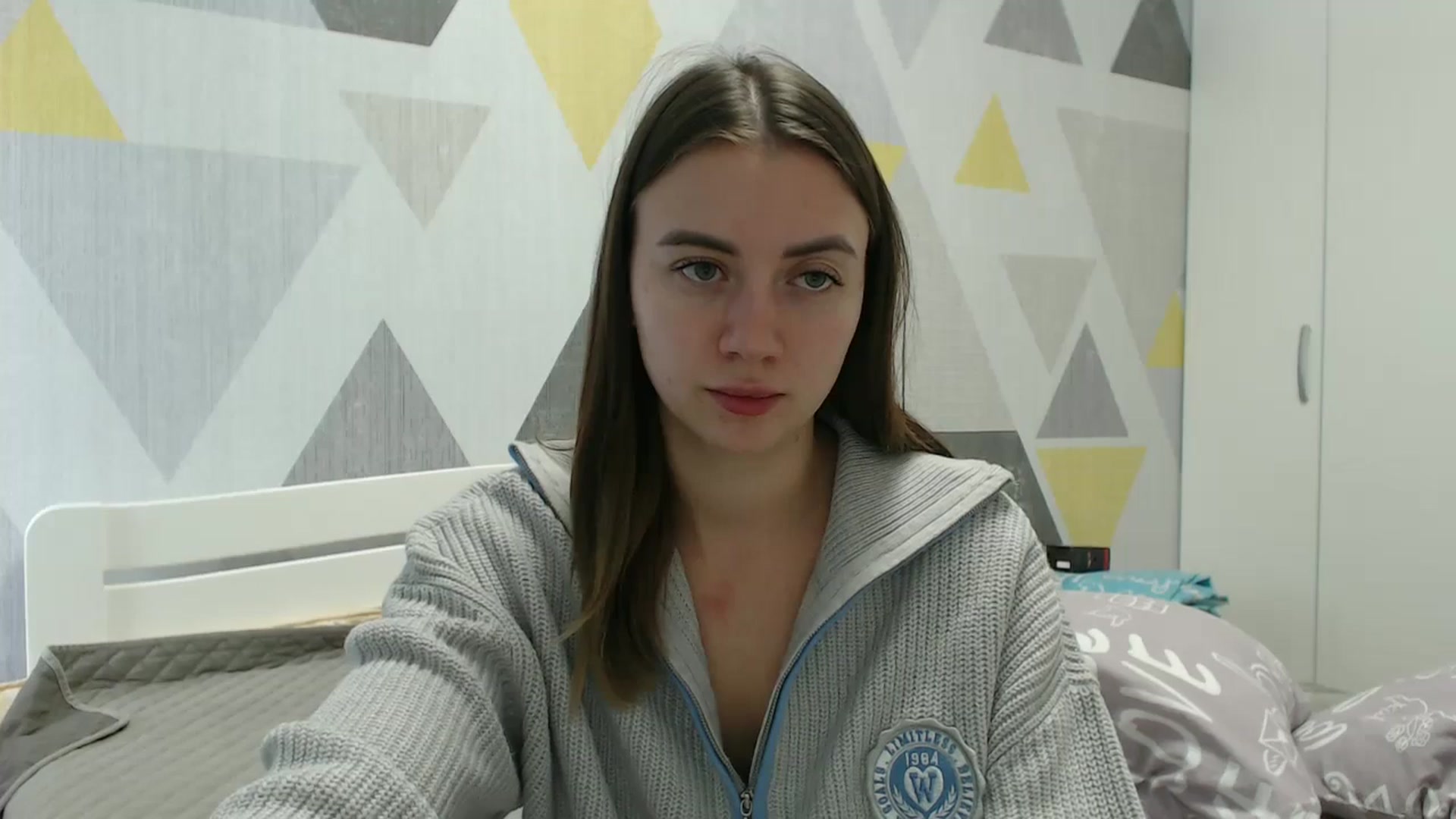 Gallery image thumbnail from Sulfate0's myfreecams stream on, 11/15/2025, 08:15 image 13 of 20