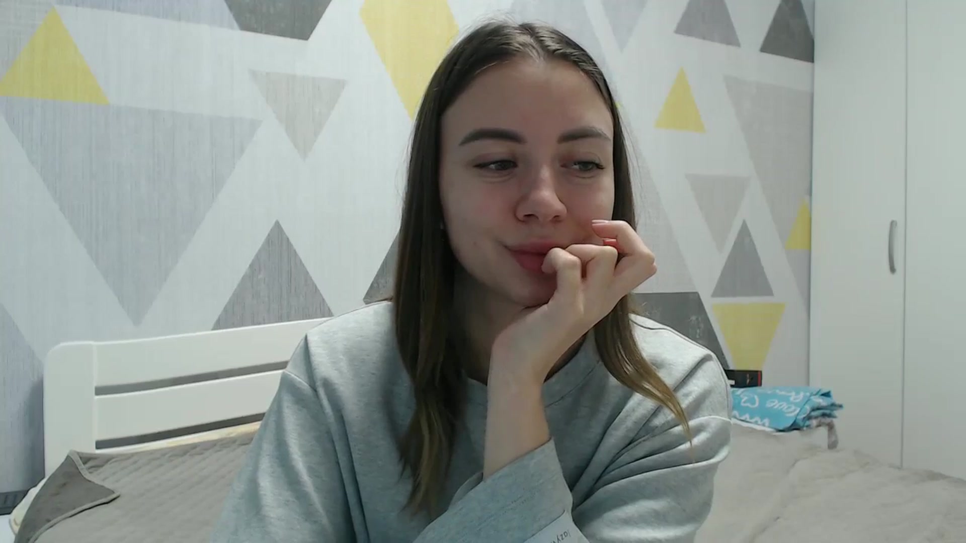 Gallery image thumbnail from Sulfate0's myfreecams stream on, 11/17/2025, 08:42 image 9 of 20