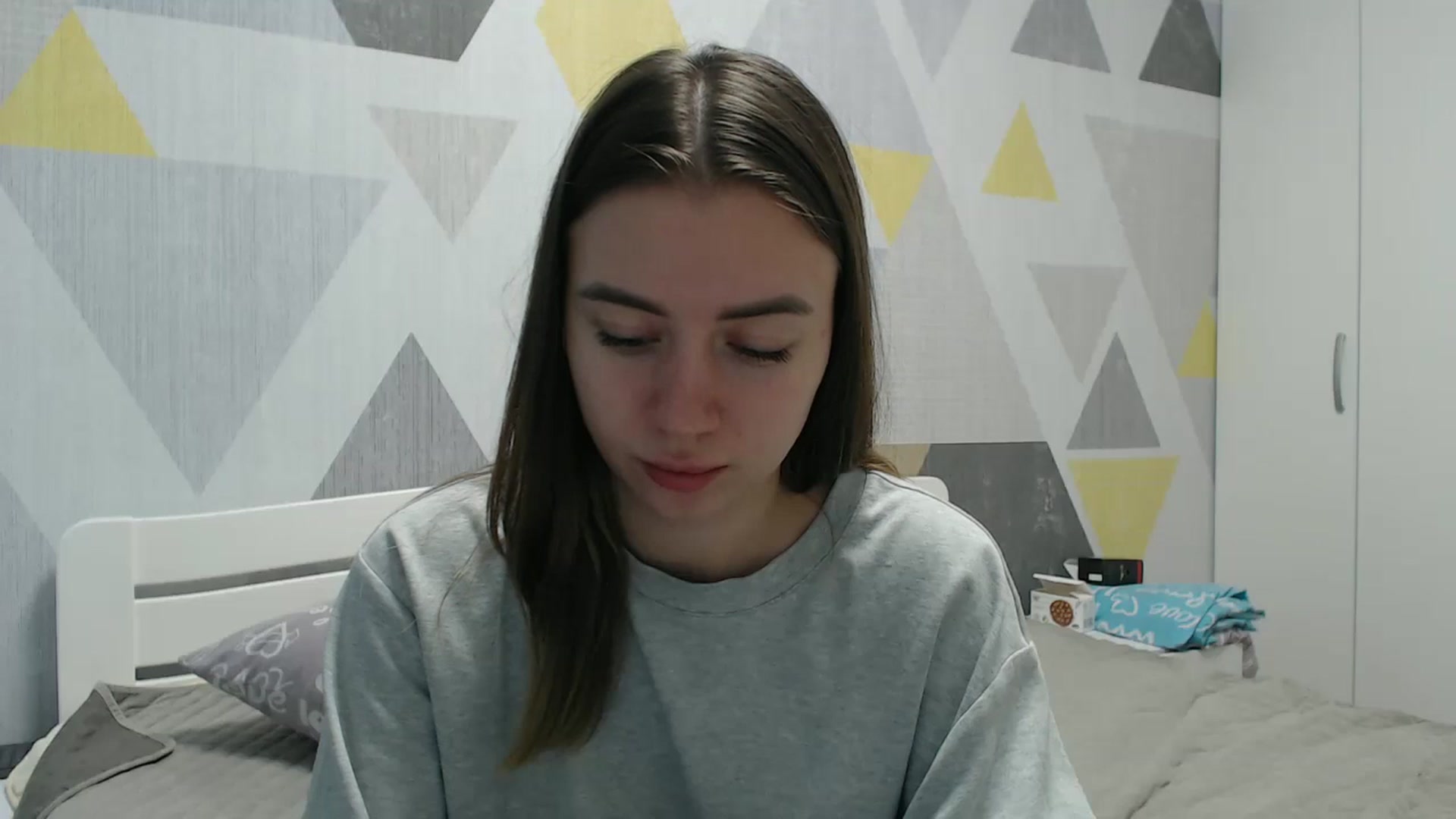 Gallery image thumbnail from Sulfate0's myfreecams stream on, 11/17/2025, 08:42 image 3 of 20