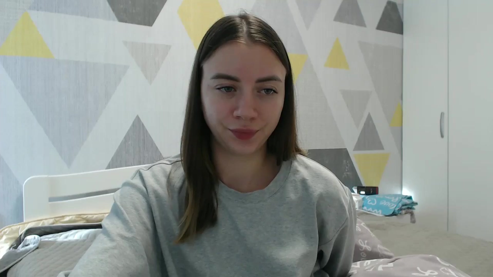 Gallery image thumbnail from Sulfate0's myfreecams stream on, 11/17/2025, 10:06 image 16 of 20