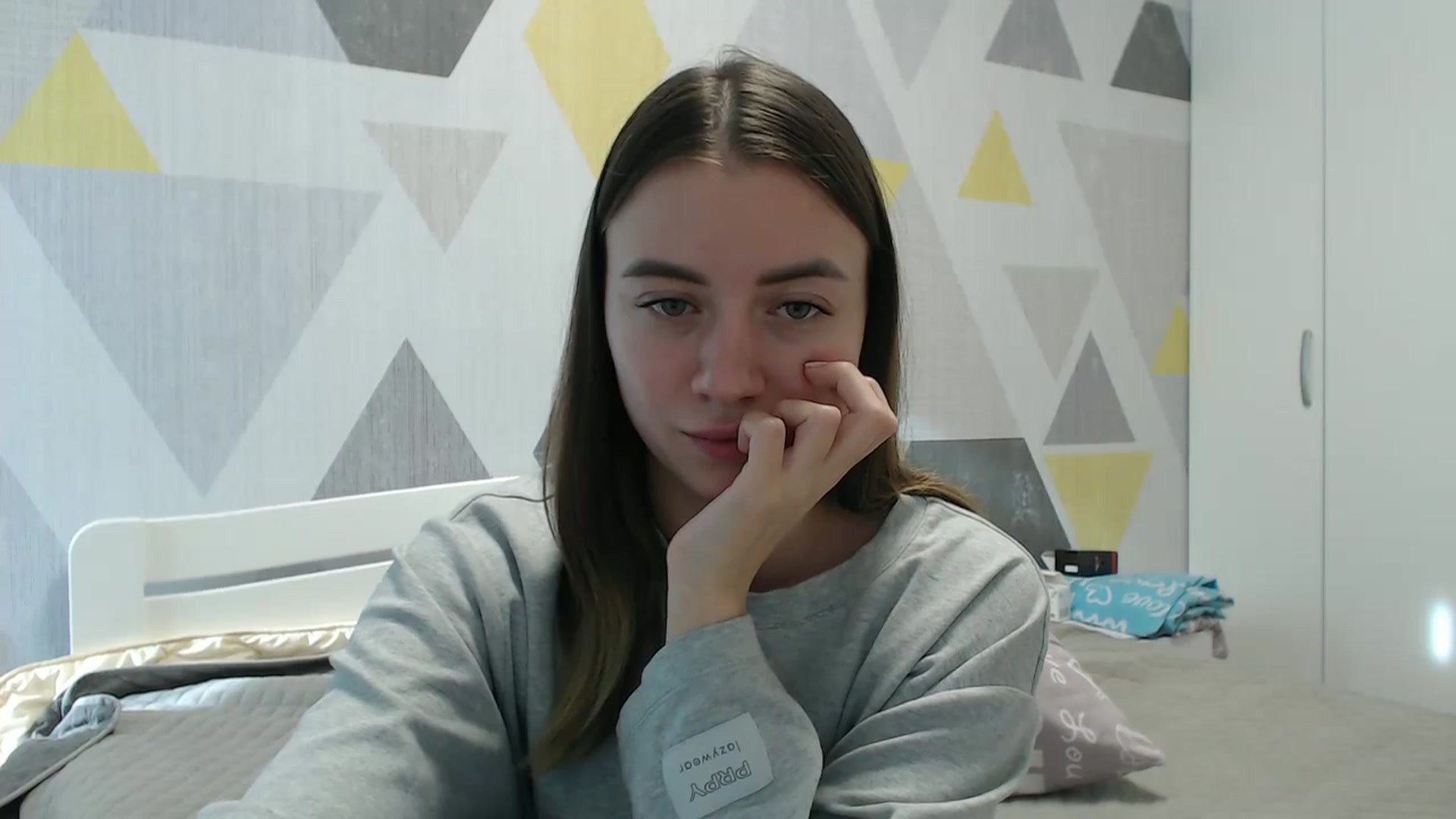 Gallery image thumbnail from Sulfate0's myfreecams stream on, 11/17/2025, 10:06 image 9 of 20