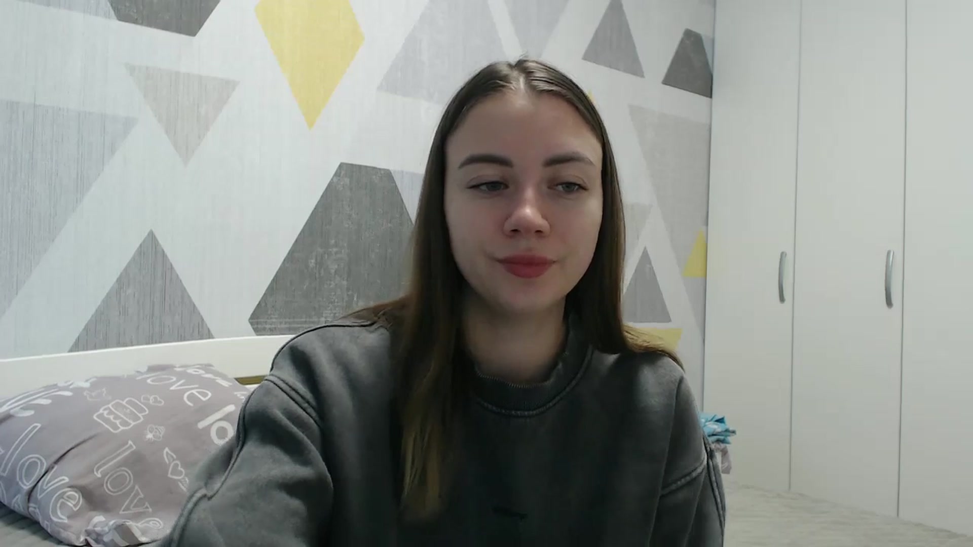 Gallery image thumbnail from Sulfate0's myfreecams stream on, 11/19/2025, 09:56 image 6 of 20