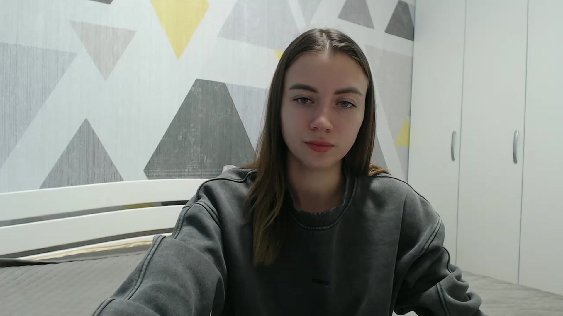 Gallery image thumbnail from Sulfate0's myfreecams stream on, 11/19/2025, 10:32 image 6 of 20