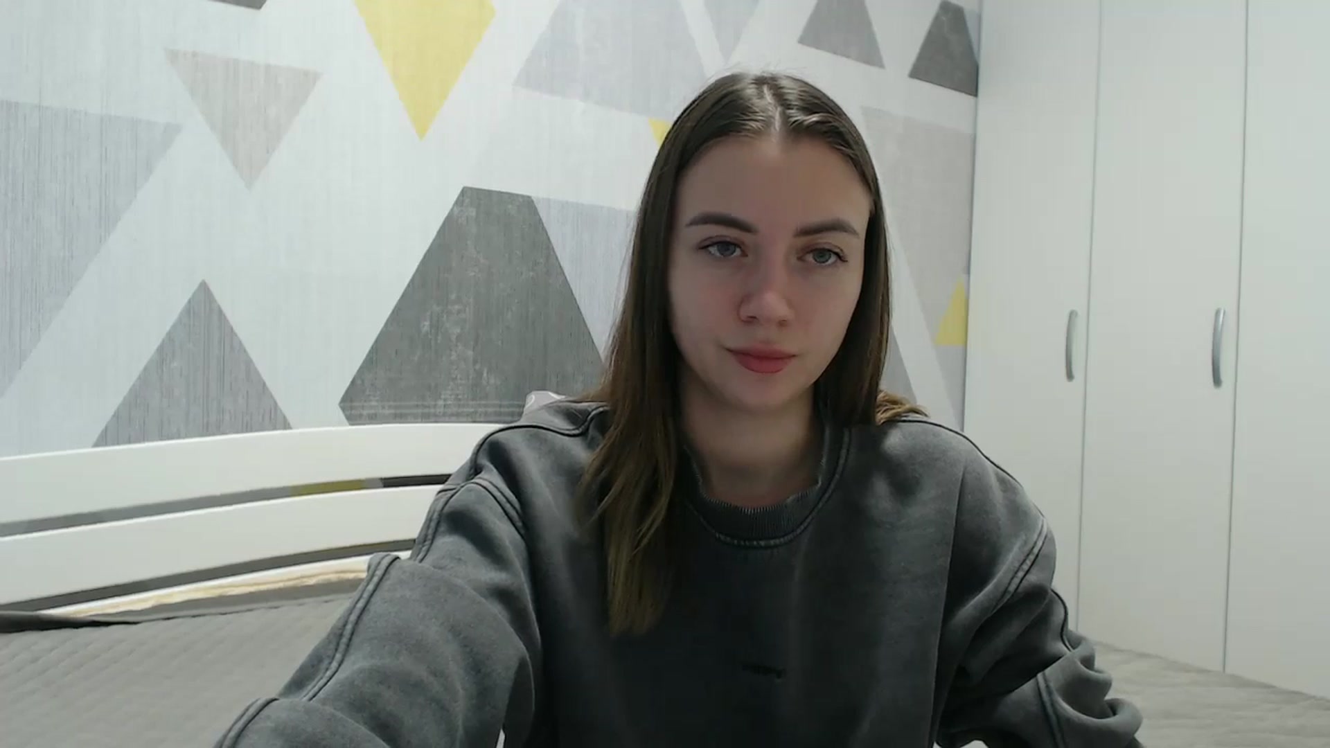 Gallery image thumbnail from Sulfate0's myfreecams stream on, 11/19/2025, 10:32 image 7 of 20