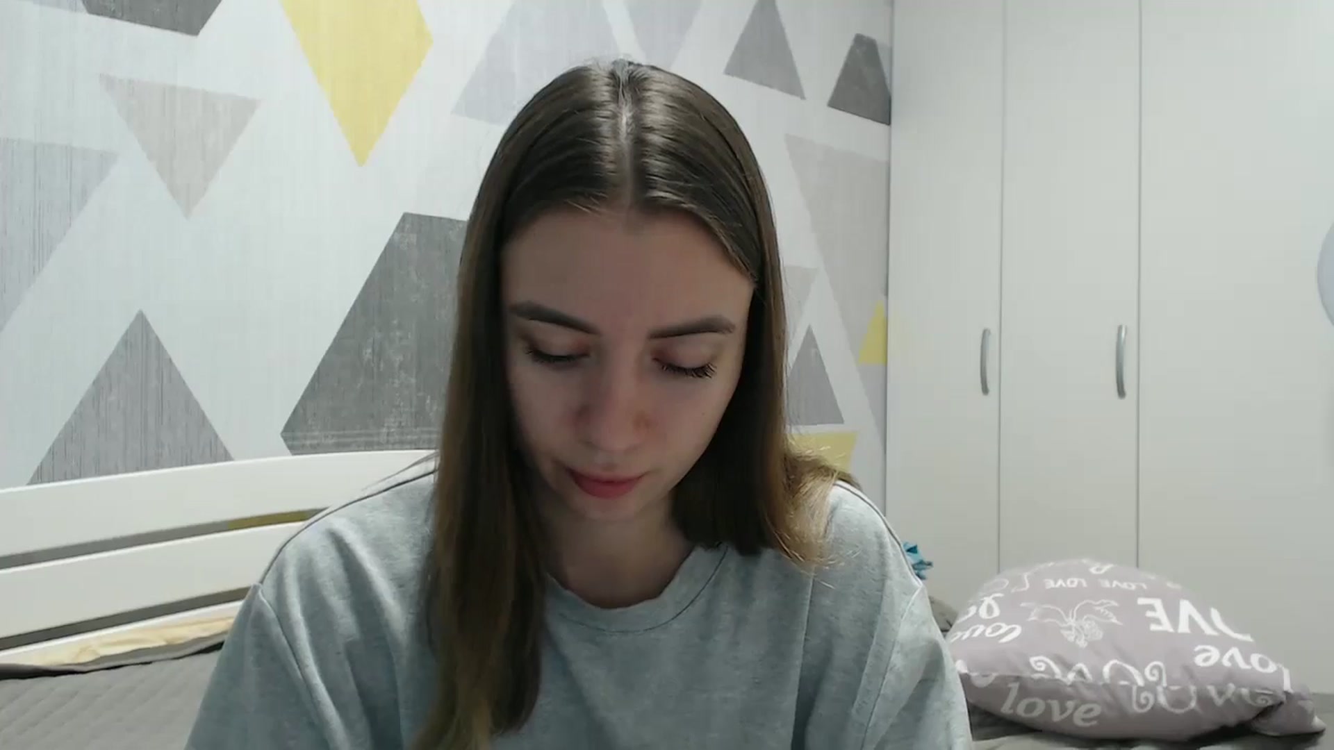 Gallery image thumbnail from Sulfate0's myfreecams stream on, 11/20/2025, 08:49 image 18 of 20