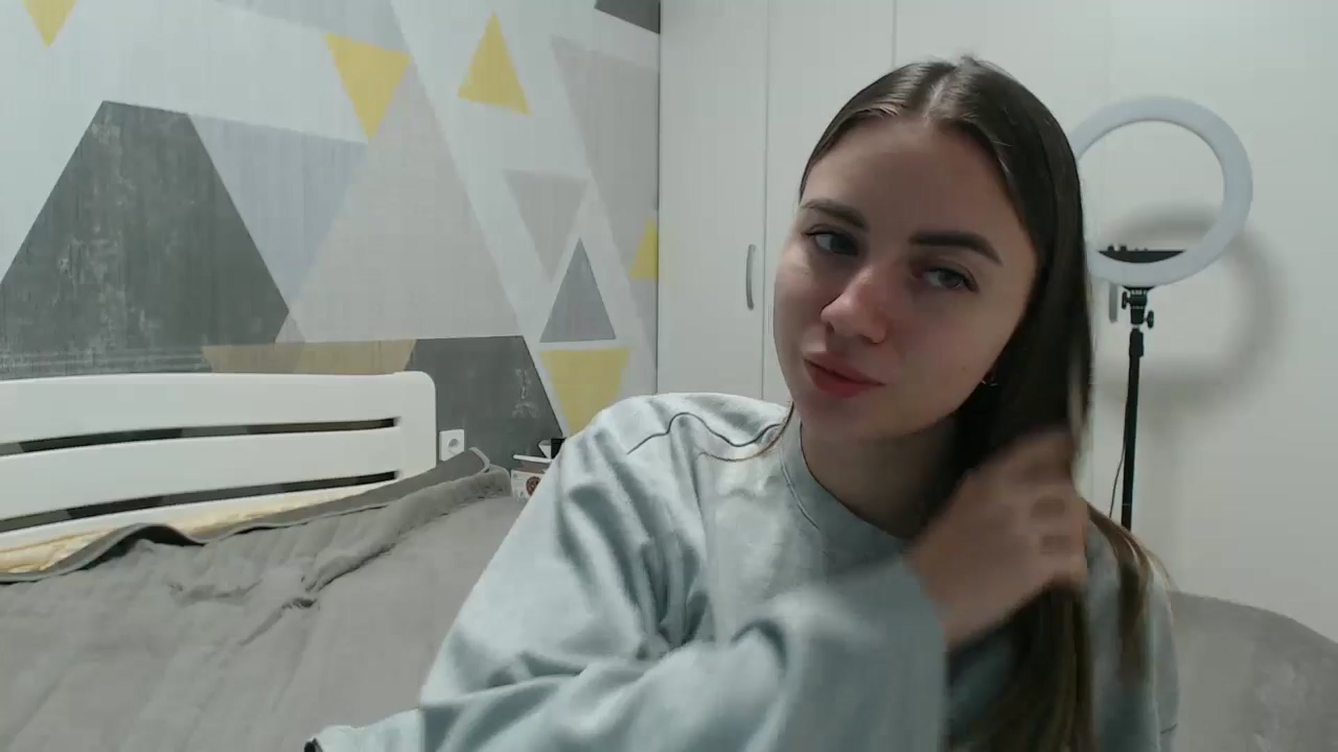 Gallery image thumbnail from Sulfate0's myfreecams stream on, 11/20/2025, 09:53 image 13 of 20