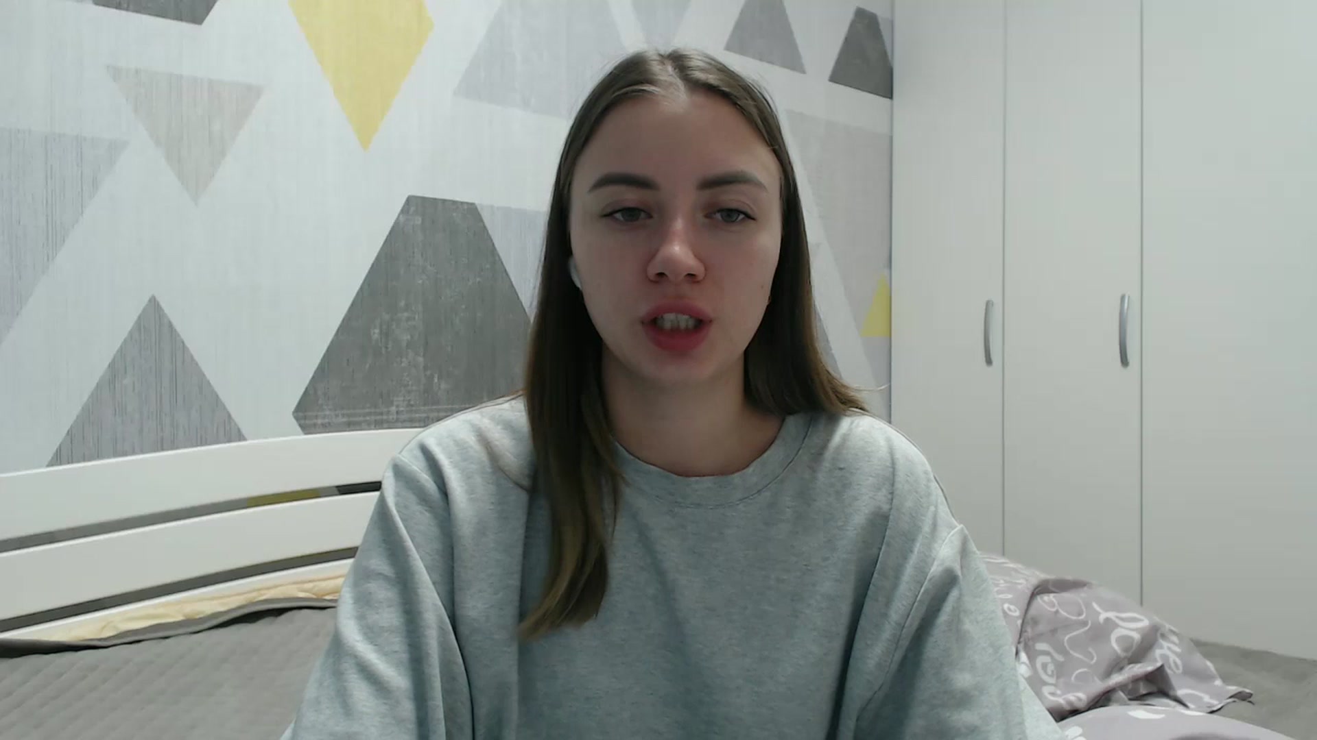 Gallery image thumbnail from Sulfate0's myfreecams stream on, 11/20/2025, 11:07 image 1 of 20