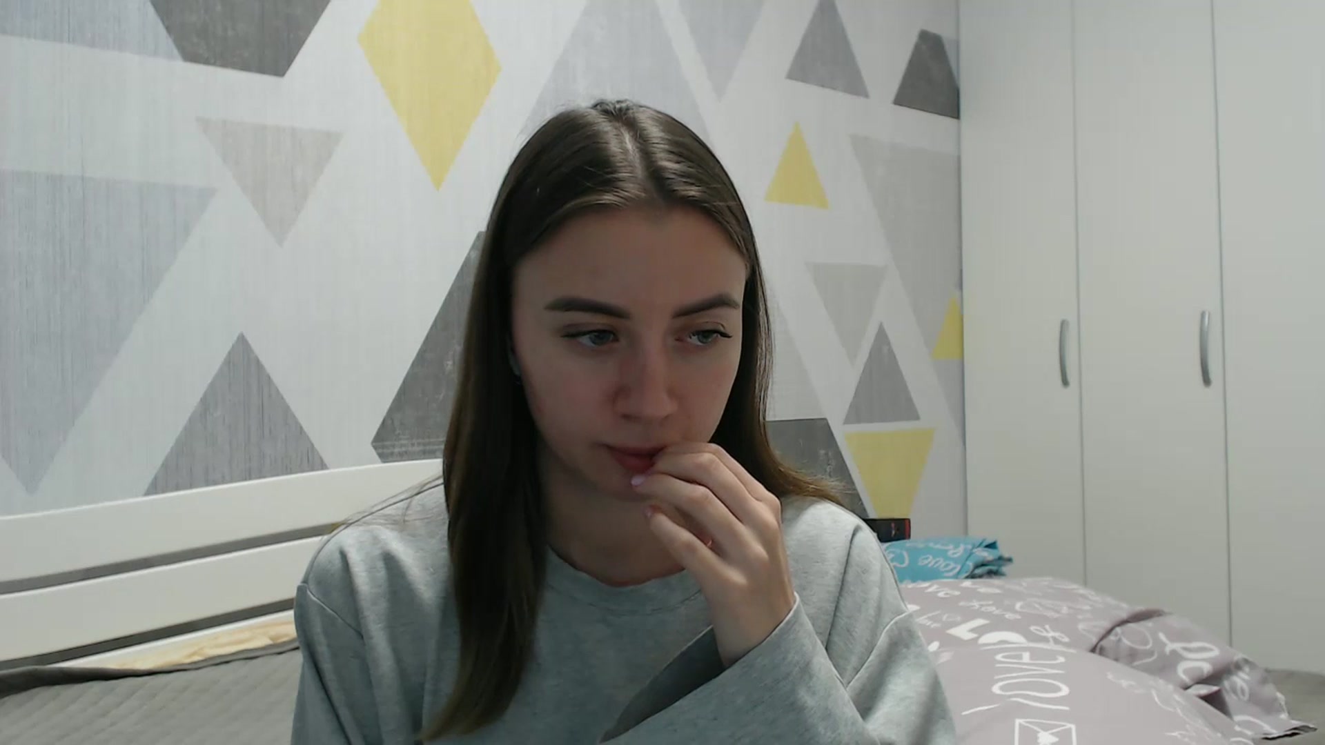 Gallery image thumbnail from Sulfate0's myfreecams stream on, 11/20/2025, 11:50 image 15 of 20