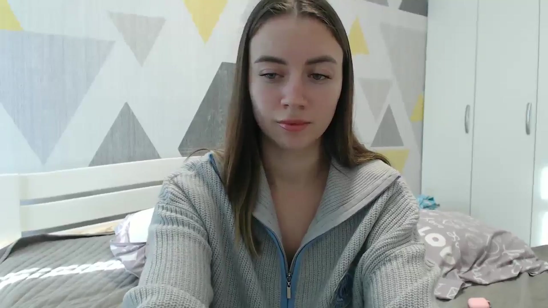 Gallery image thumbnail from Sulfate0's myfreecams stream on, 11/21/2025, 11:03 image 15 of 20