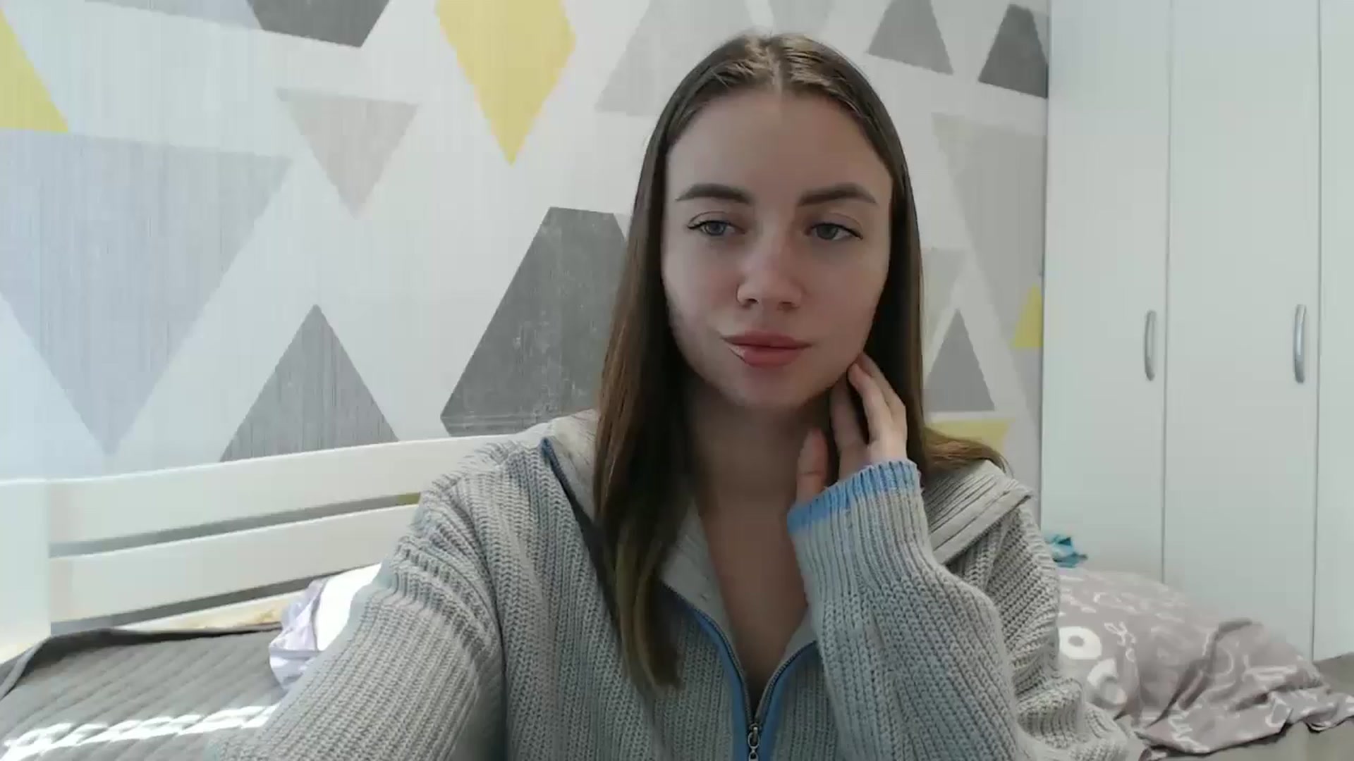 Gallery image thumbnail from Sulfate0's myfreecams stream on, 11/21/2025, 11:03 image 18 of 20
