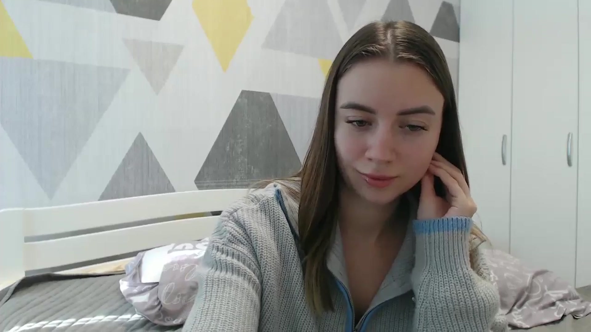 Gallery image thumbnail from Sulfate0's myfreecams stream on, 11/21/2025, 11:15 image 6 of 20