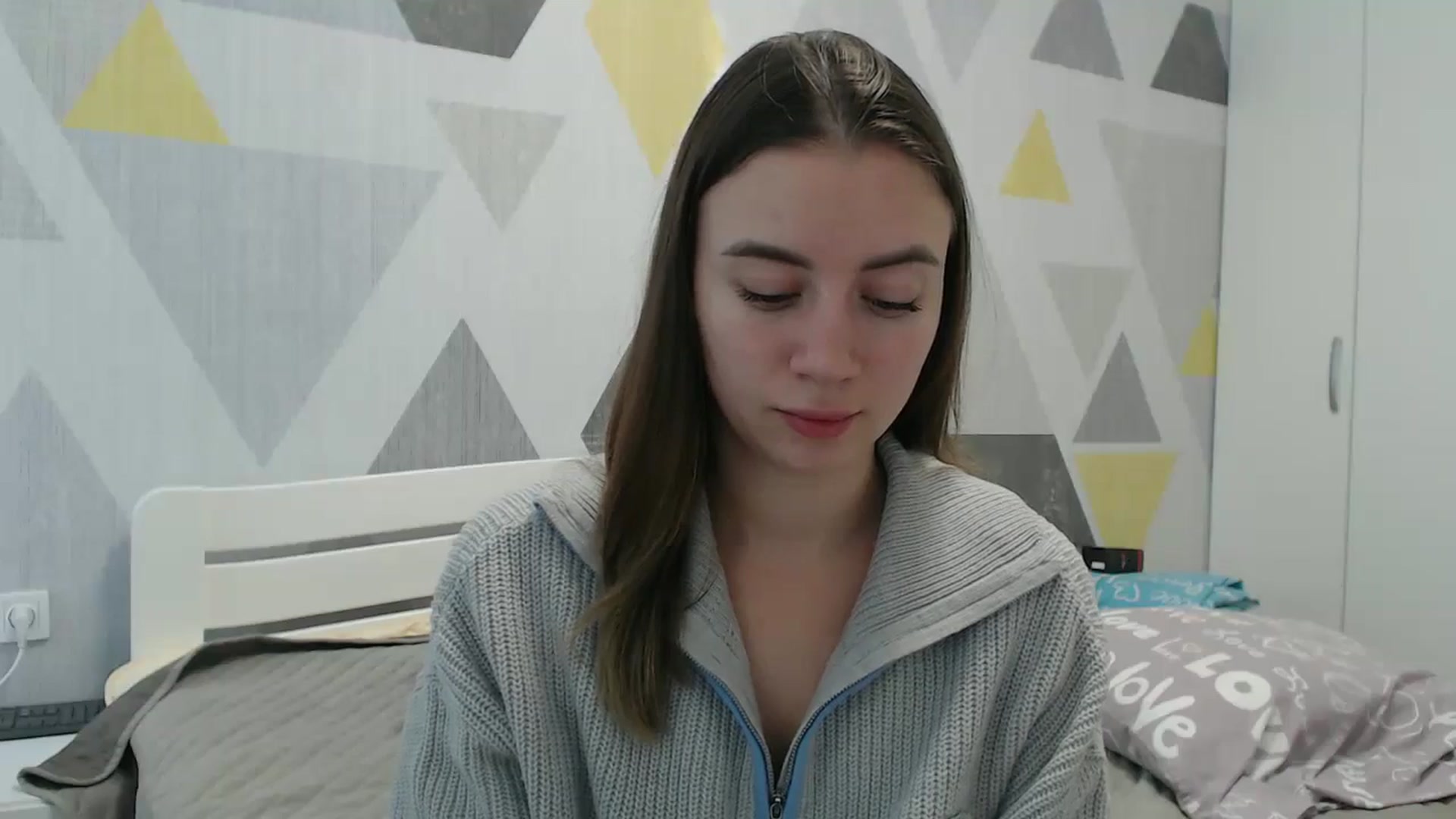 Gallery image thumbnail from Sulfate0's myfreecams stream on, 11/21/2025, 12:23 image 16 of 20