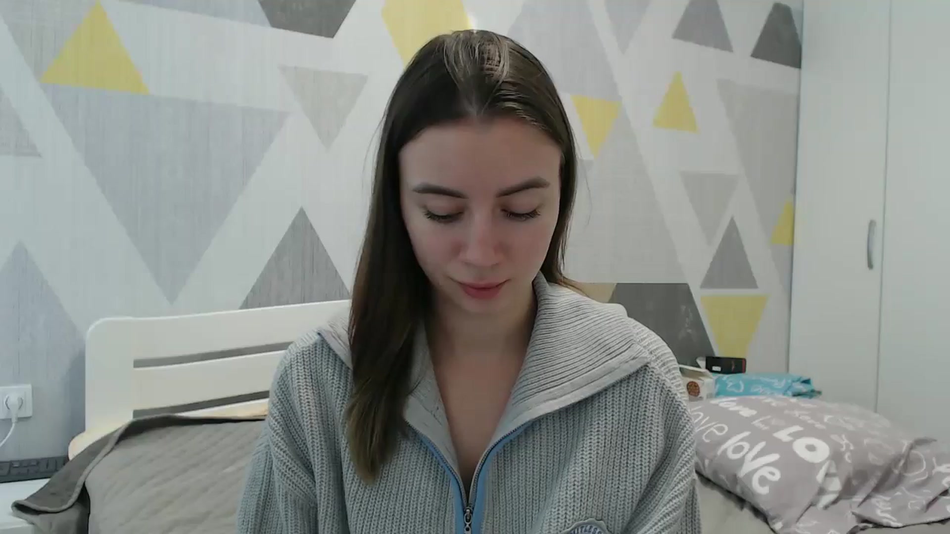 Gallery image thumbnail from Sulfate0's myfreecams stream on, 11/21/2025, 12:23 image 14 of 20