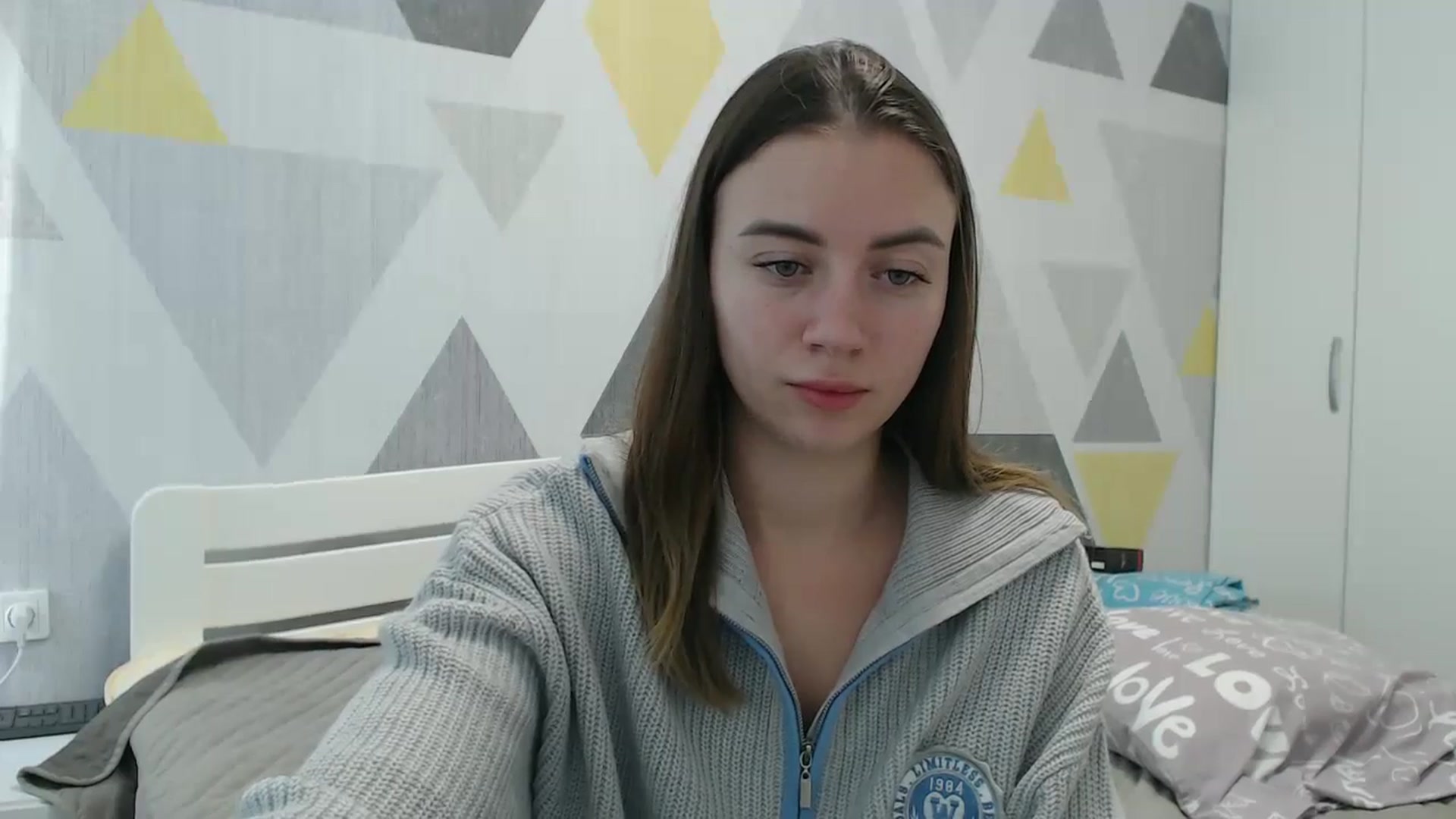 Gallery image thumbnail from Sulfate0's myfreecams stream on, 11/21/2025, 12:23 image 7 of 20