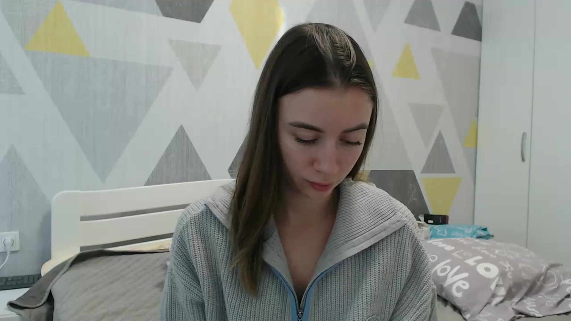 Gallery image thumbnail from Sulfate0's myfreecams stream on, 11/21/2025, 12:23 image 15 of 20