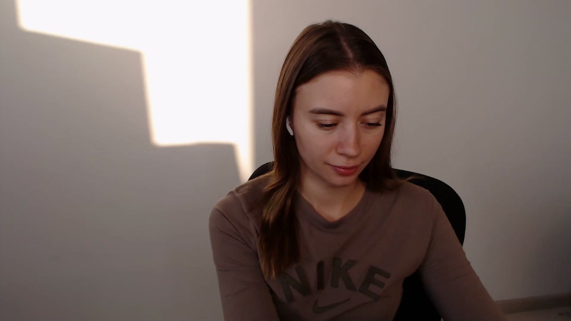 Gallery image thumbnail from Sulfate0's myfreecams stream on, 11/22/2025, 13:13 image 14 of 20