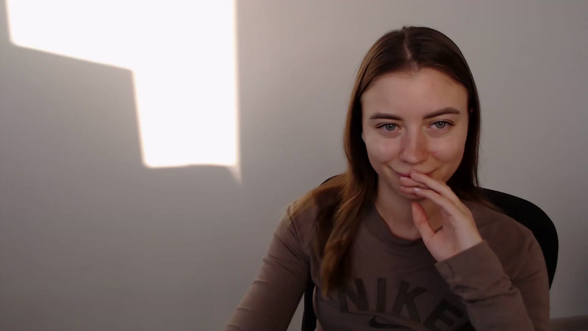 Gallery image thumbnail from Sulfate0's myfreecams stream on, 11/22/2025, 13:13 image 3 of 20