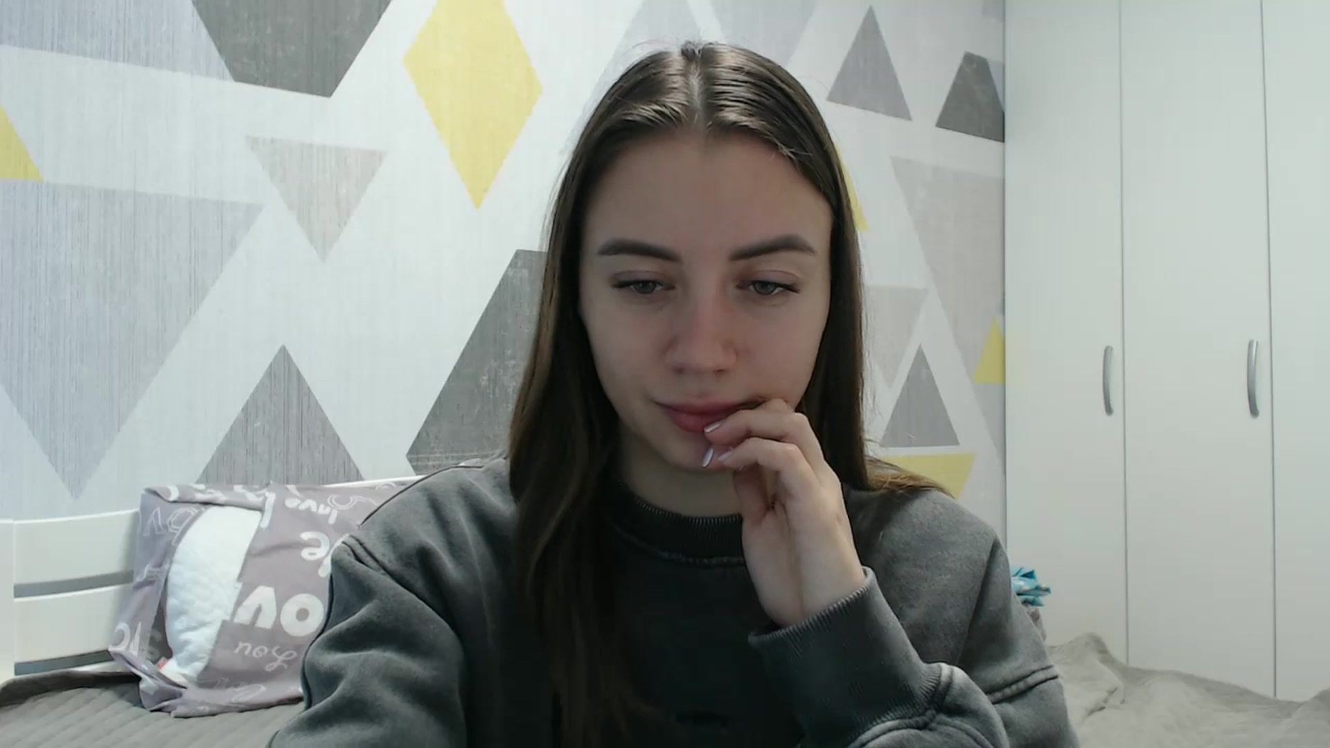 Gallery image thumbnail from Sulfate0's myfreecams stream on, 11/23/2025, 10:18 image 11 of 20