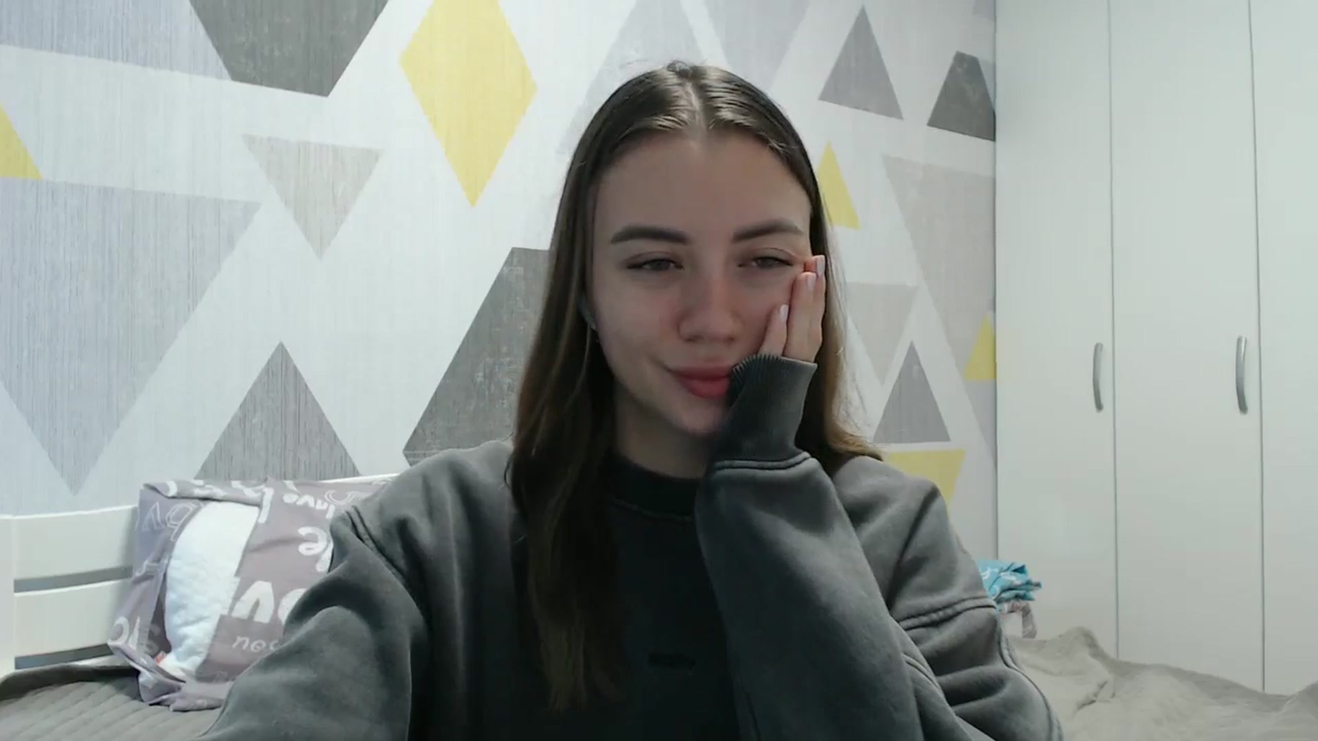 Gallery image thumbnail from Sulfate0's myfreecams stream on, 11/23/2025, 10:18 image 9 of 20